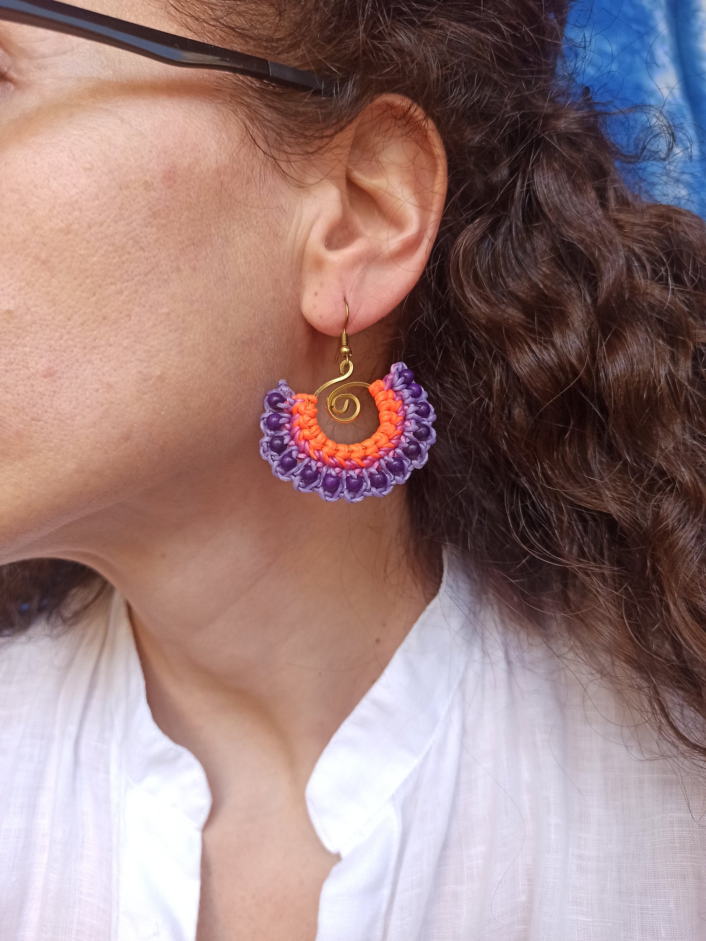 Golden macramé earrings