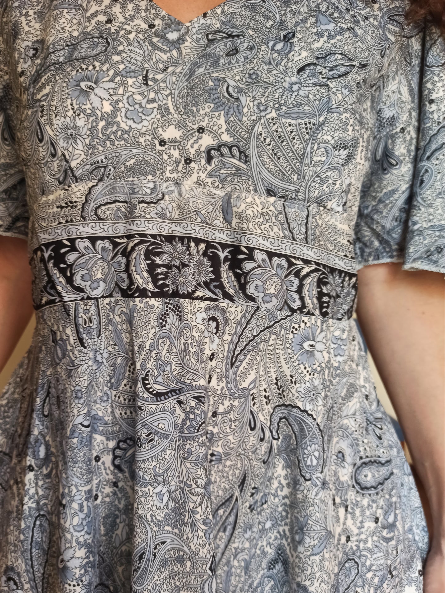 Midi dress size L A100