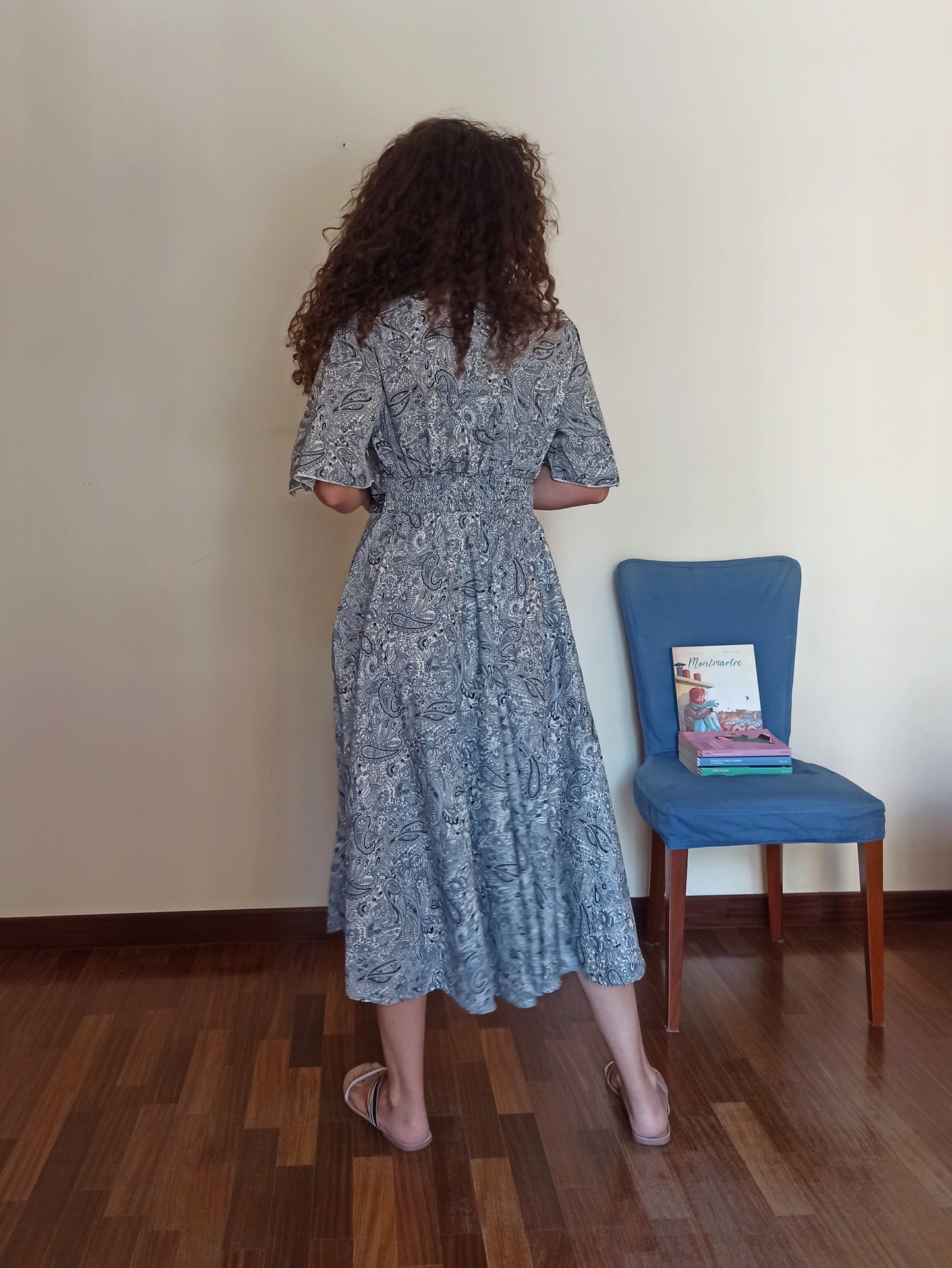 Midi dress size L A100