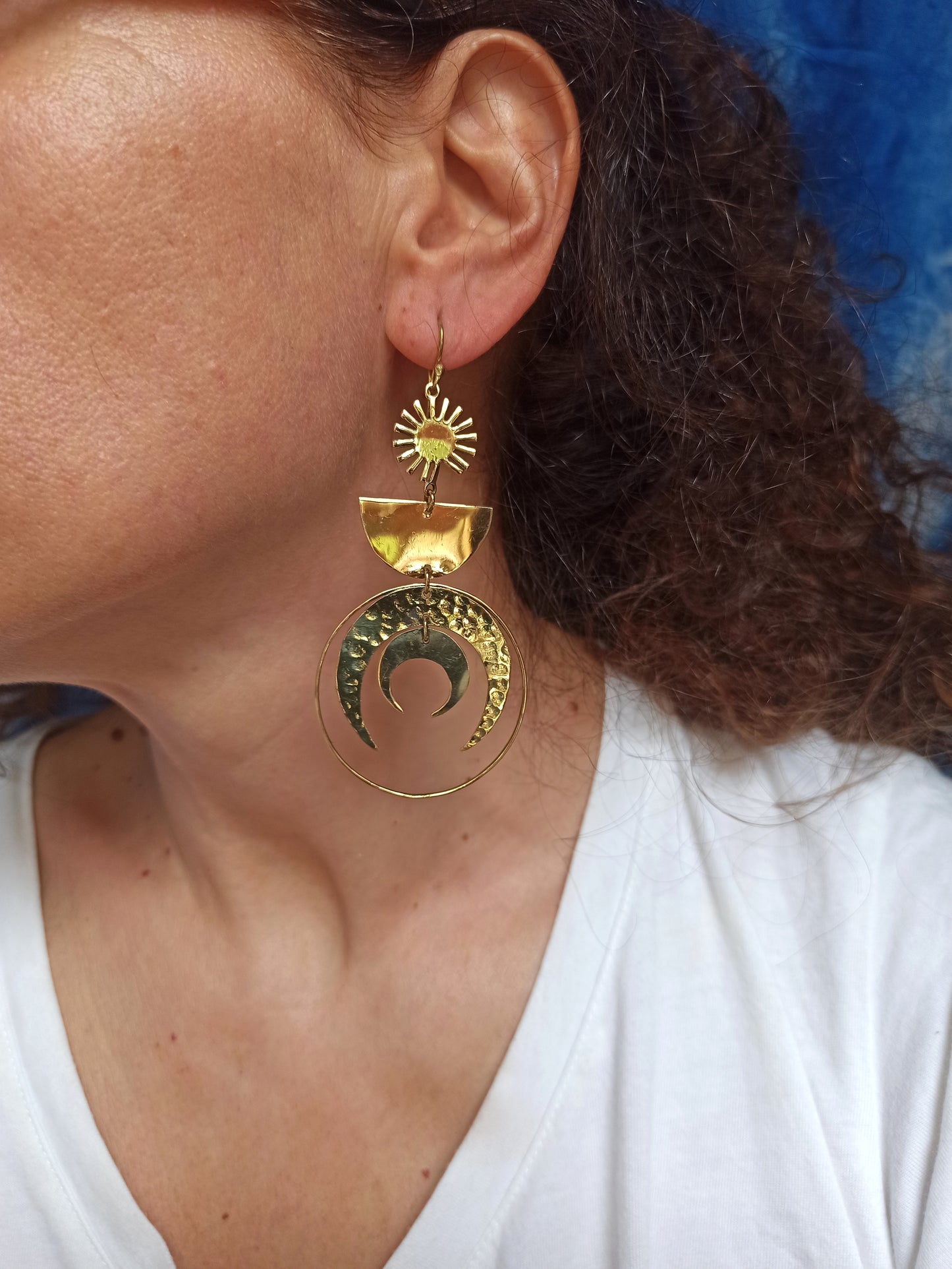 Orecchini boho dorati eclissi