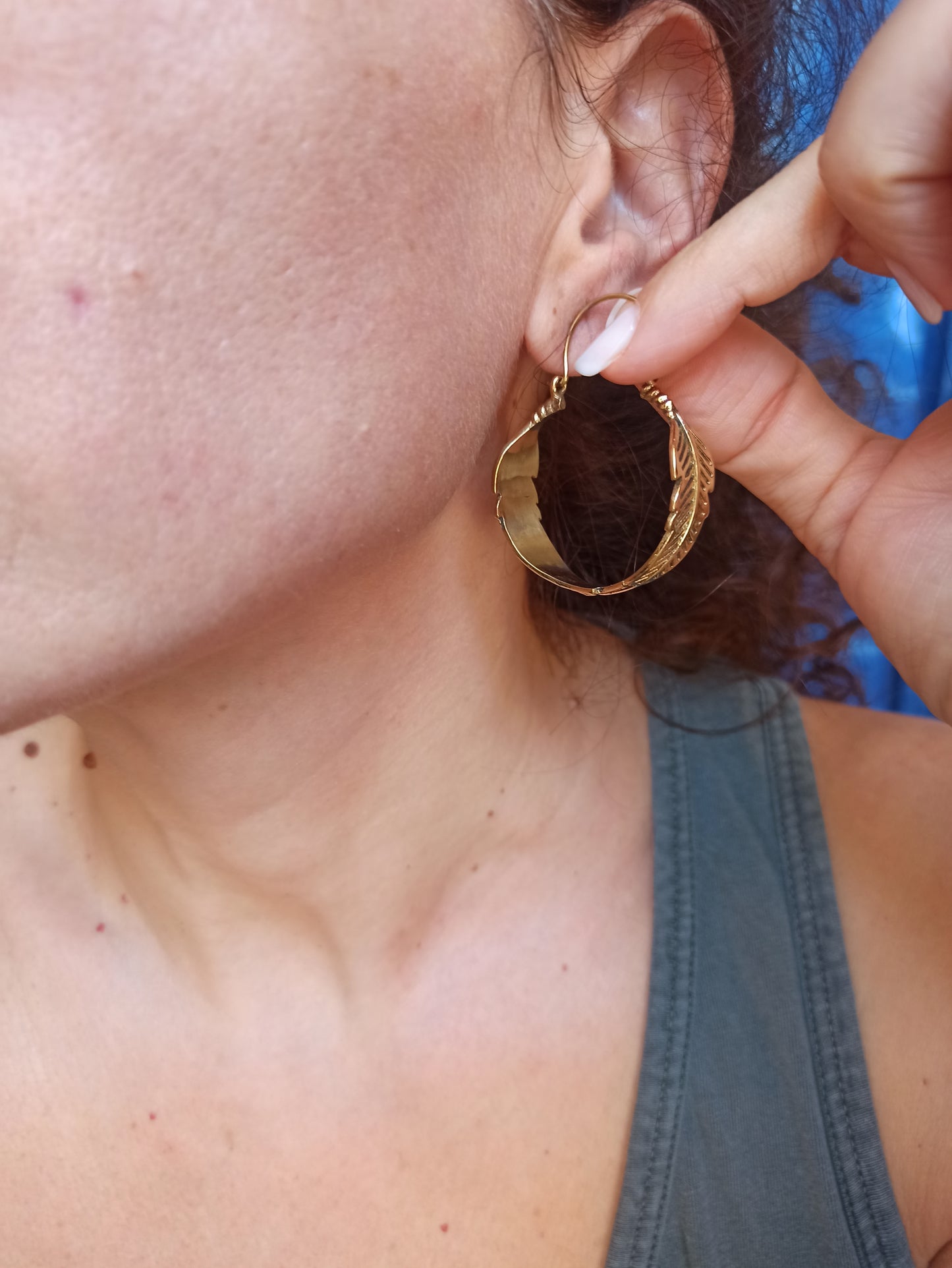 Boho gold leaf circle earrings