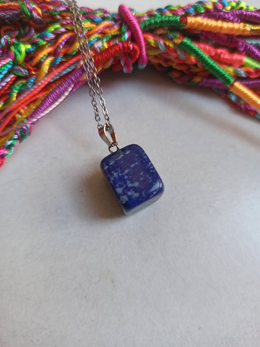 Tumbled lapis lazuli pendant pendant