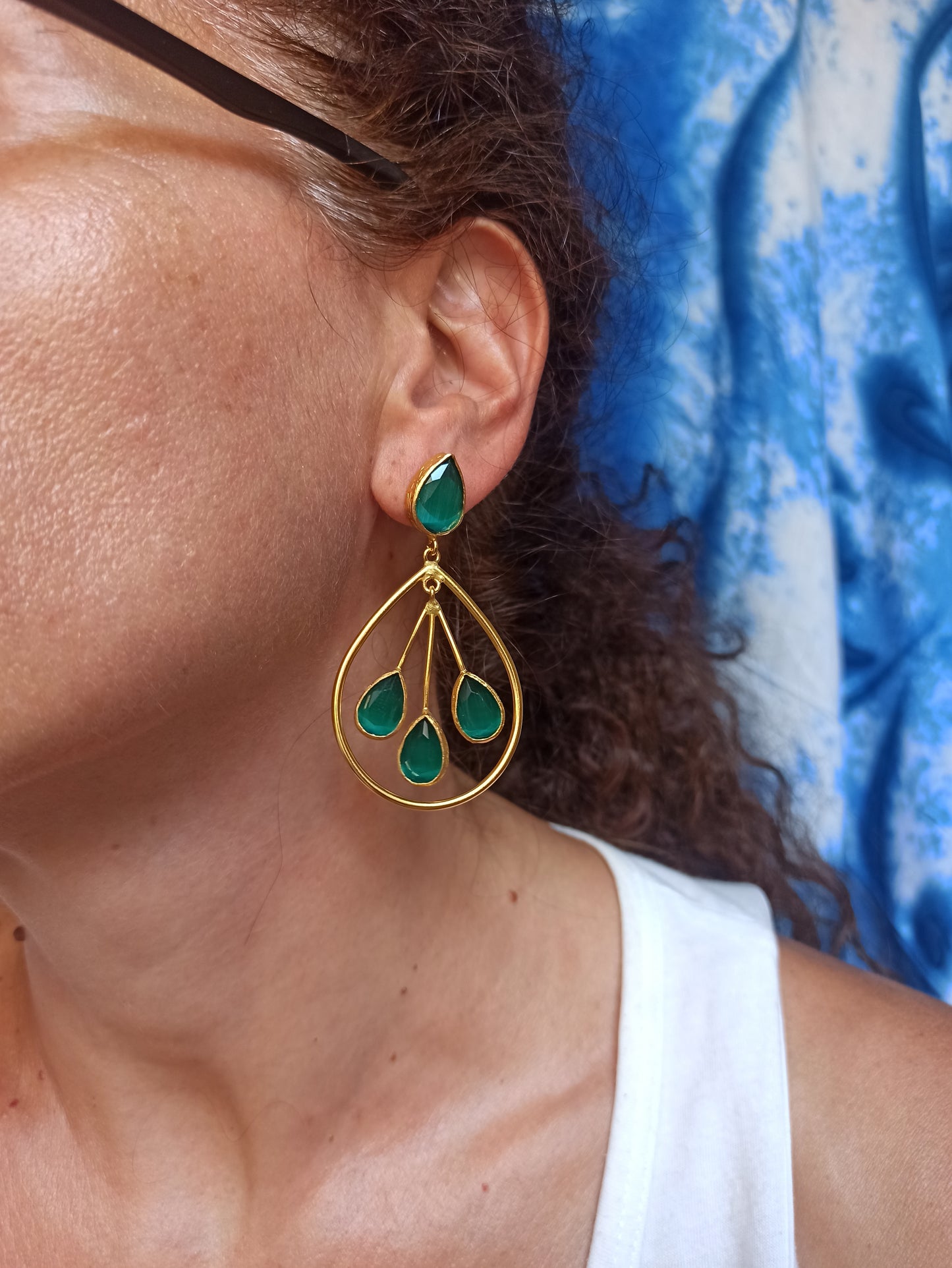 Bottle green three-stone drop earrings