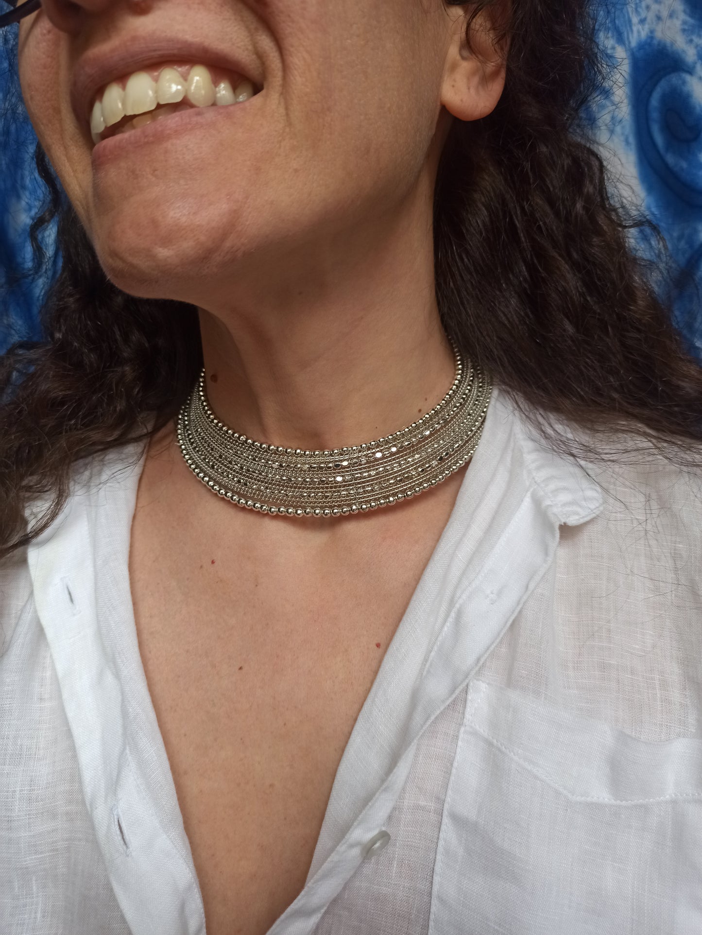 Multi-strand silver ball collar