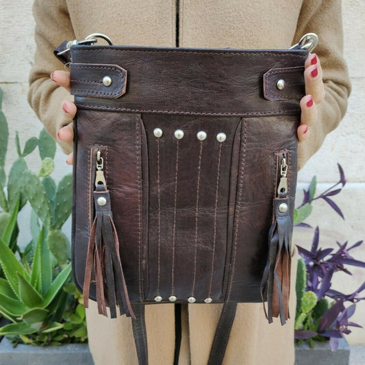 Hippie fringed leather shoulder bag