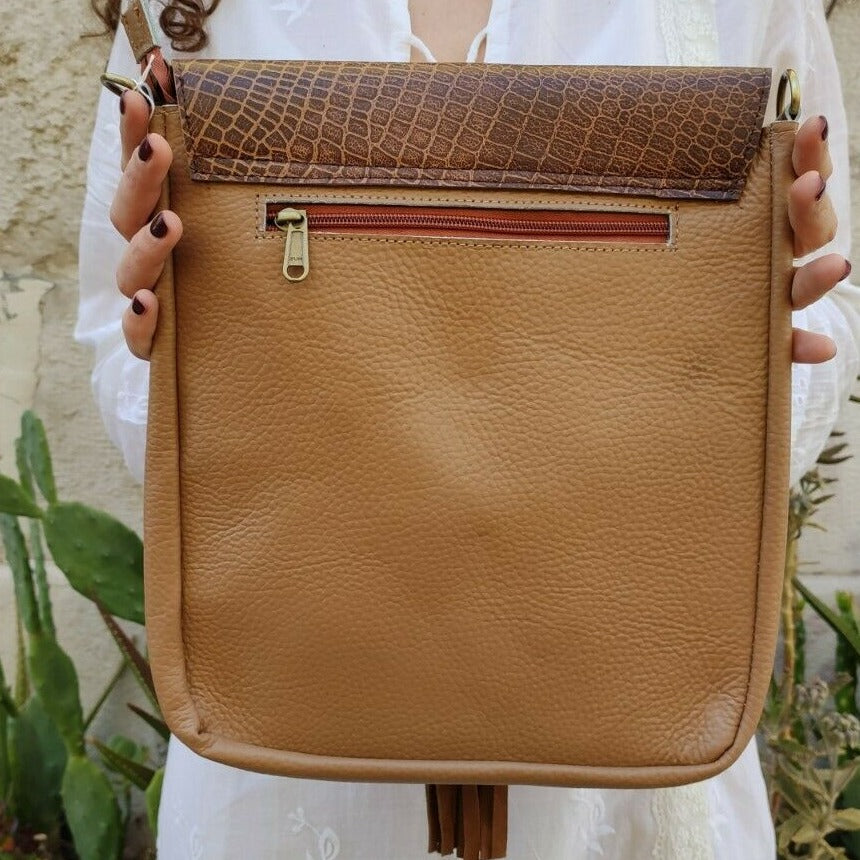 Wave flap leather shoulder bag