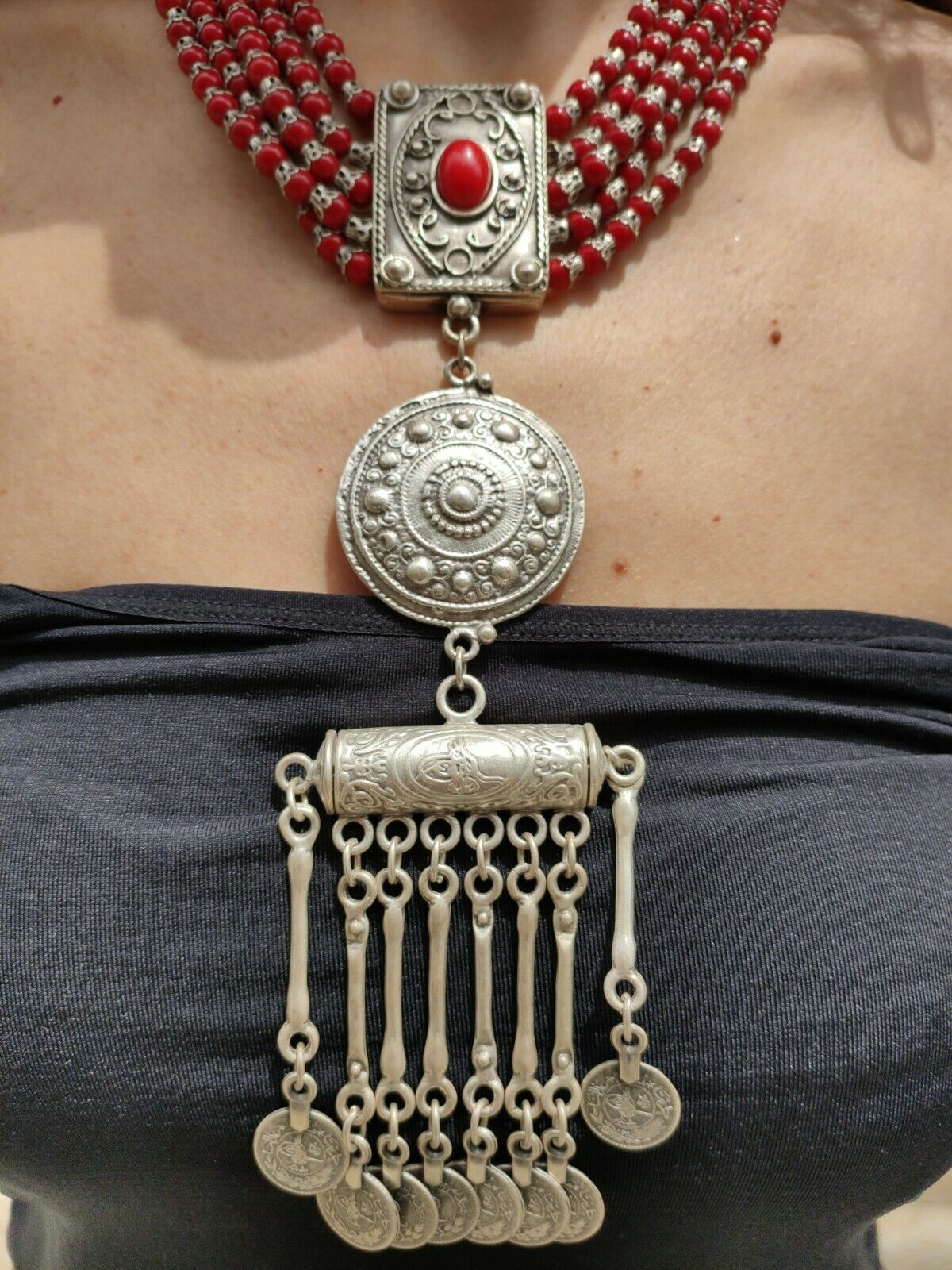 Collana "statement rosso"