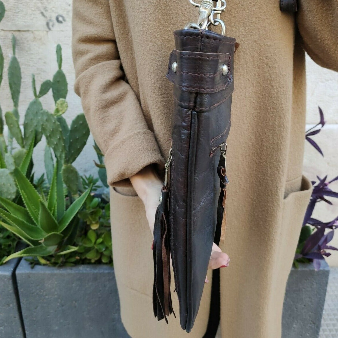 Hippie fringed leather shoulder bag