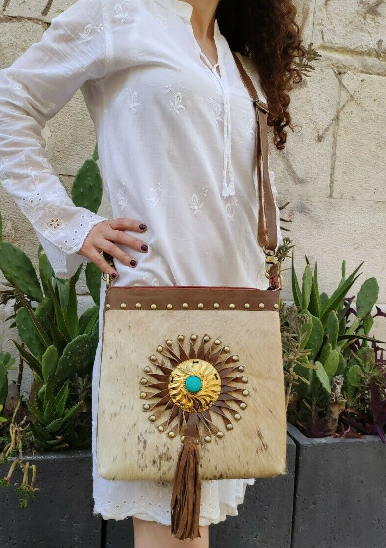 Turquoise rosette leather shoulder bag