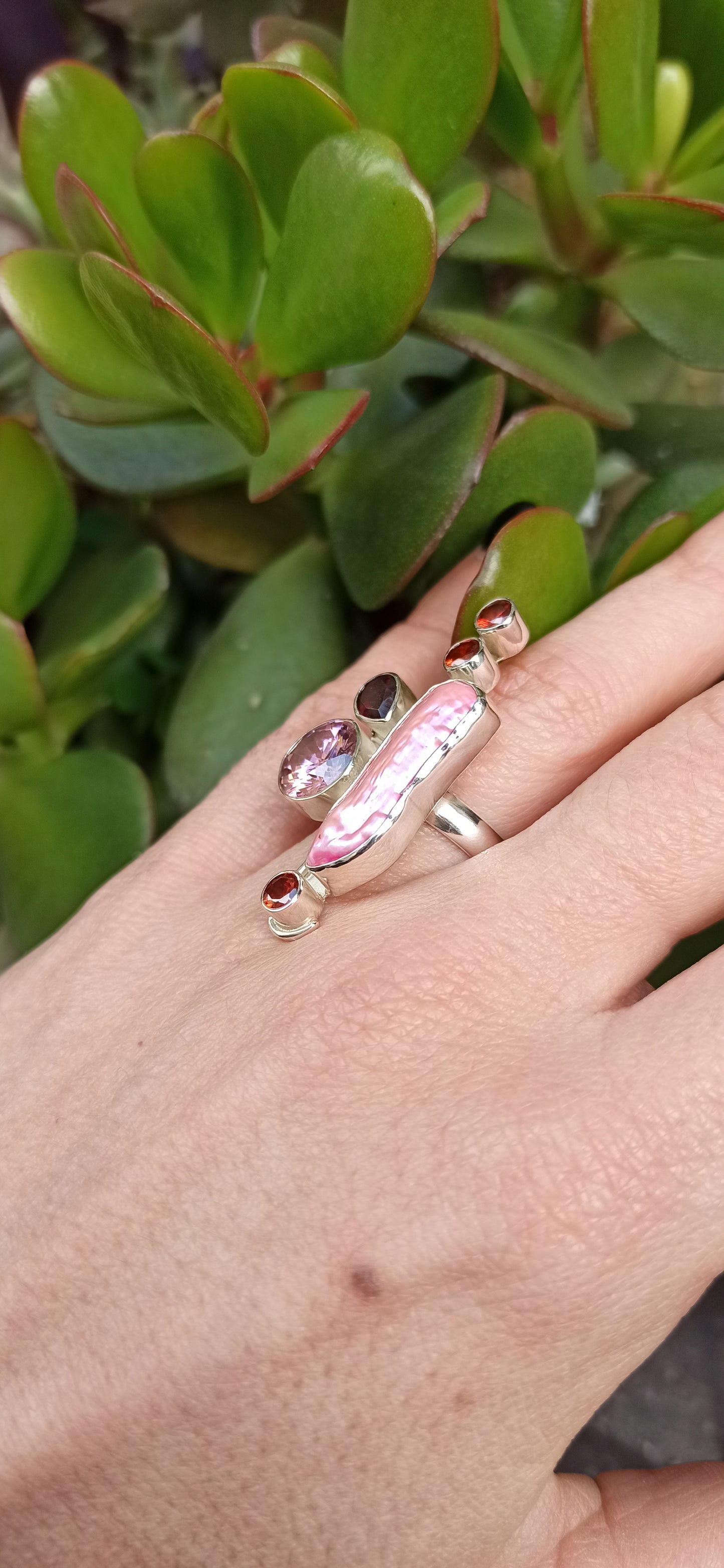 Multi stone pink pearl ring