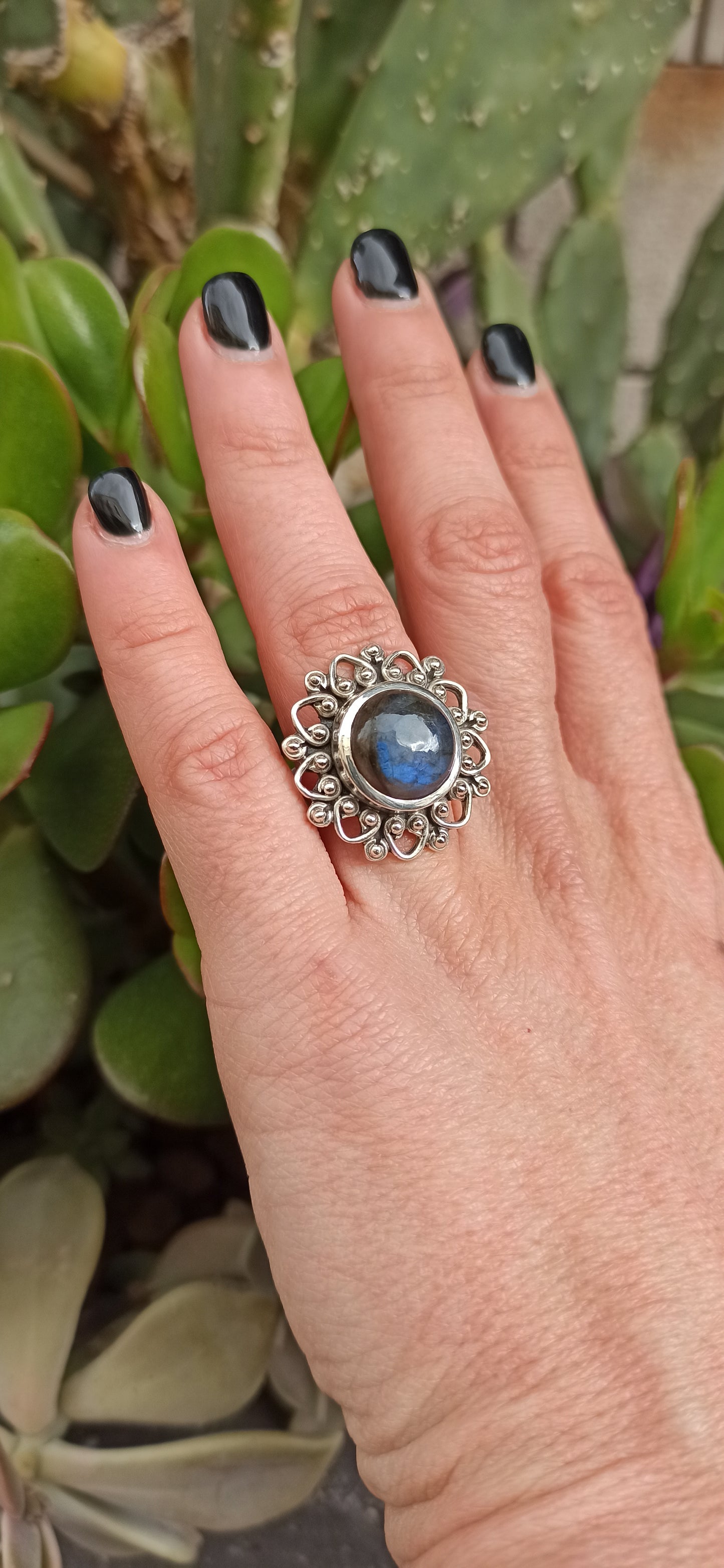 Flower labradorite ring