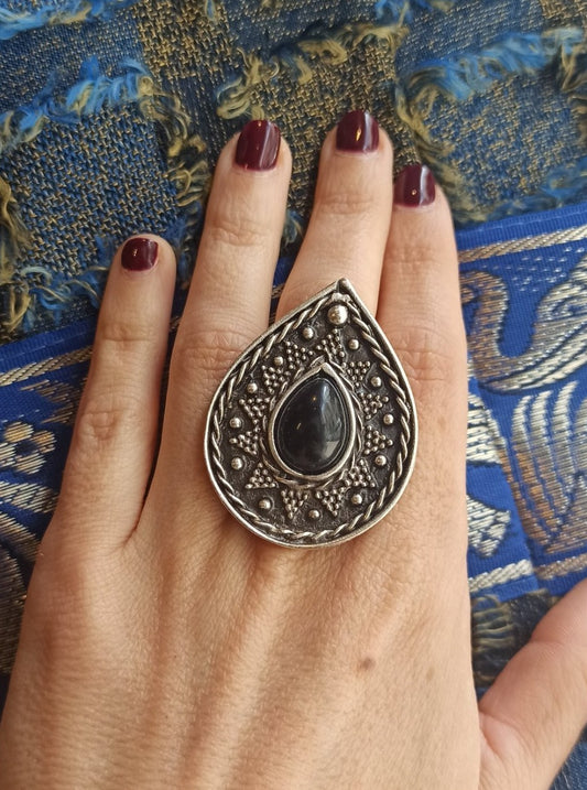 Black drop ring