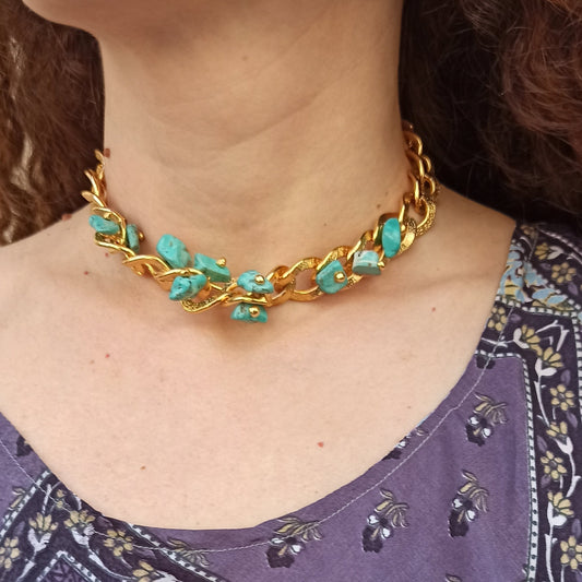 Golden choker necklace with turquoise nuggets