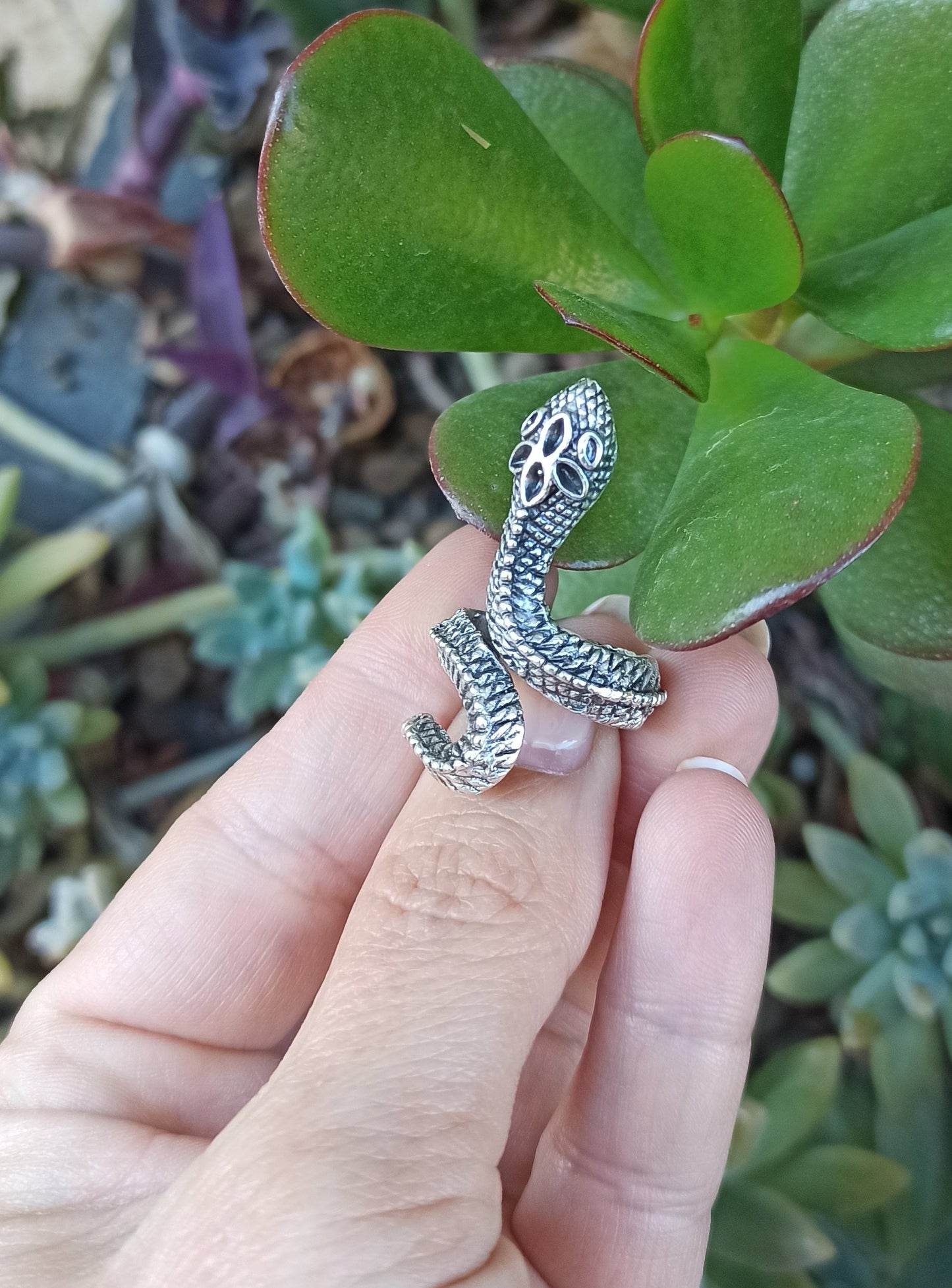 Small engraved snake ring