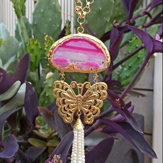 Butterfly necklace with pink agate and beads