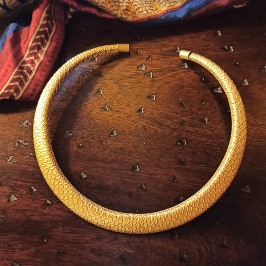 Golden snake collar