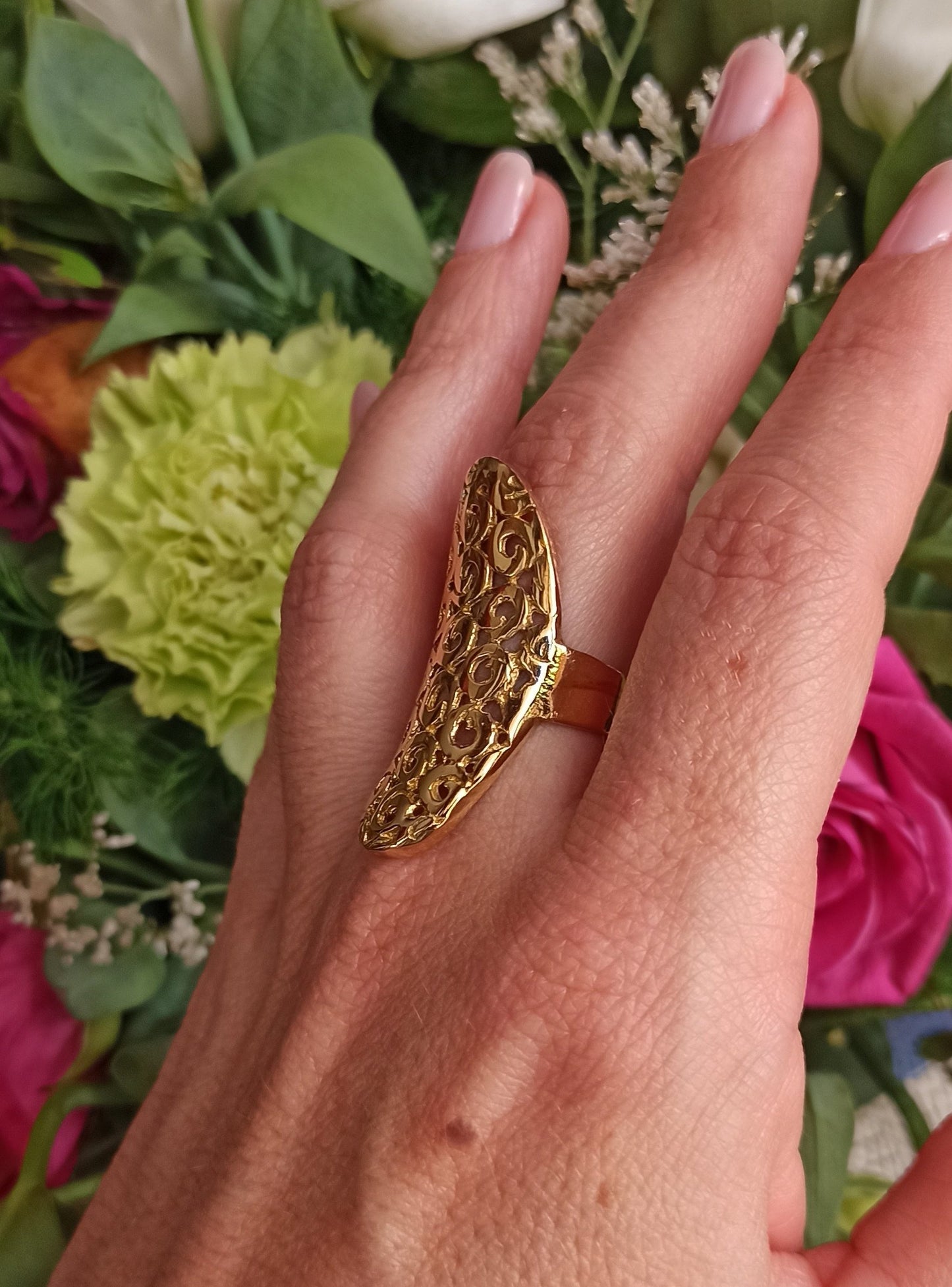 Openwork oval boho ring