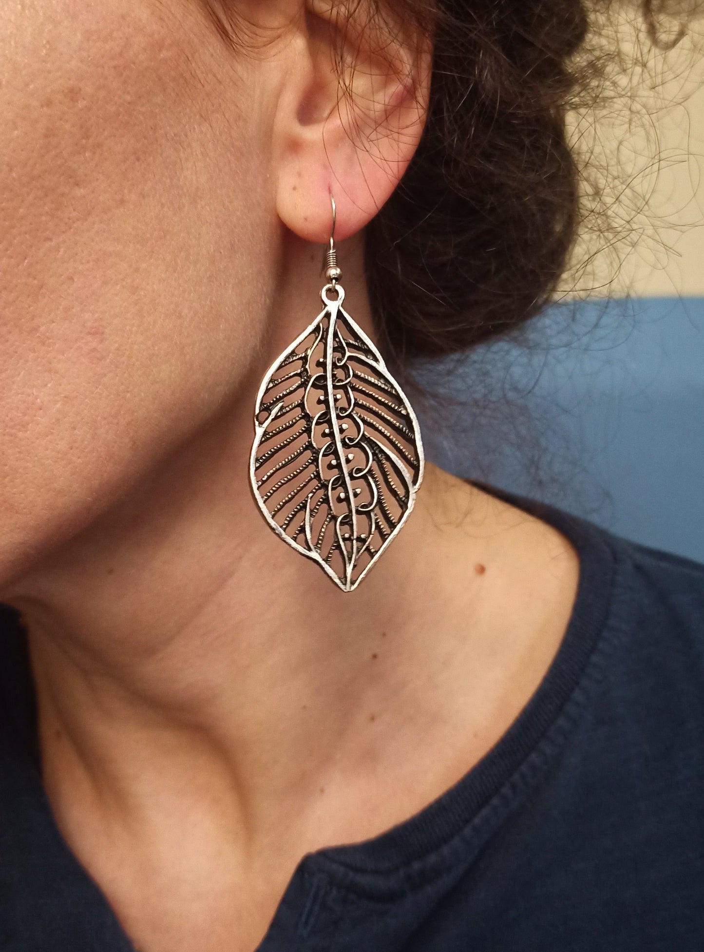 Pierced leaf earrings