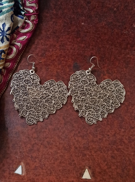 Zamak heart smiley earrings