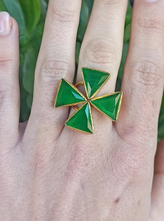 Anello dorato 4 triangoli verde