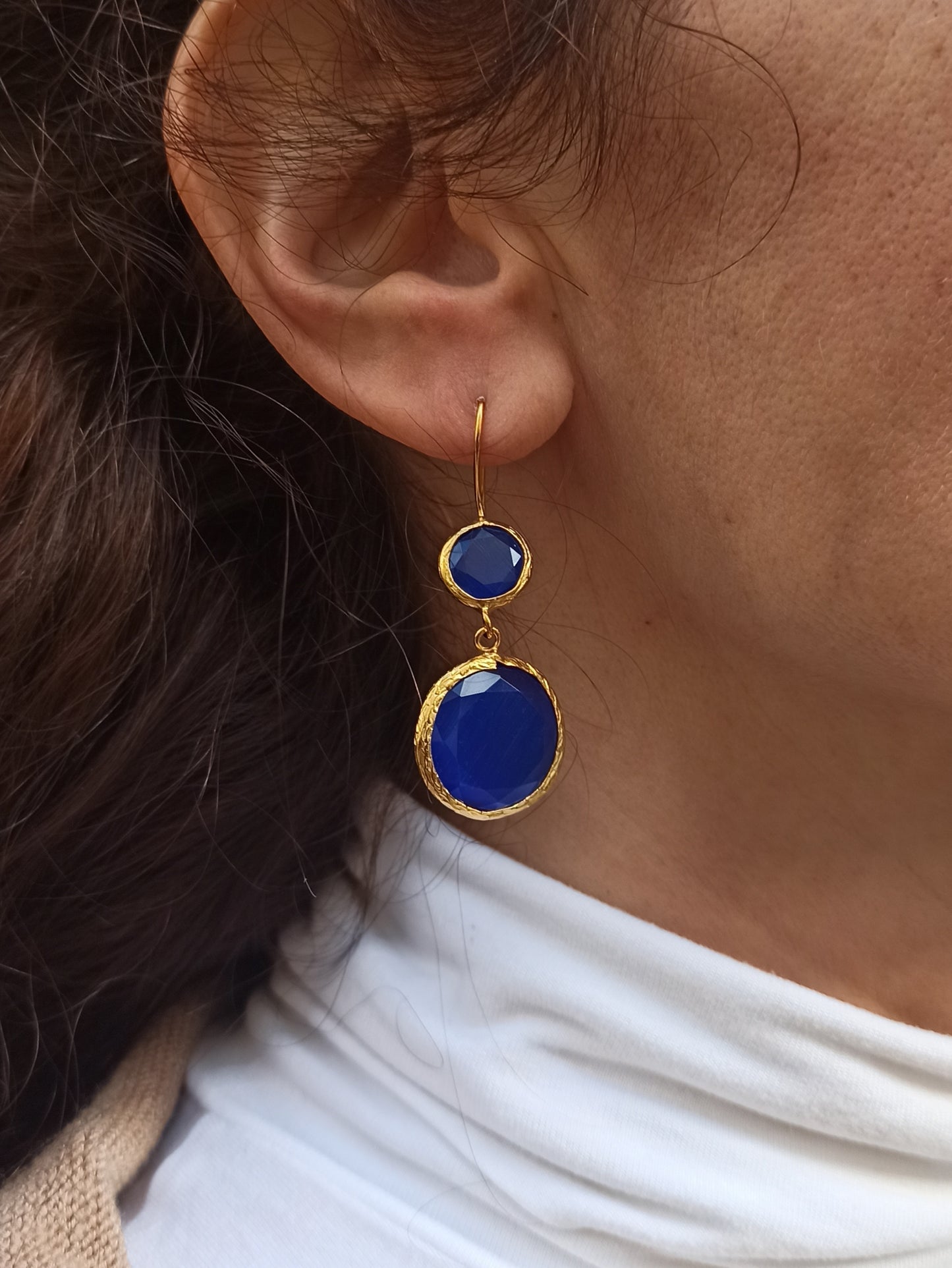 2 blue stone earrings