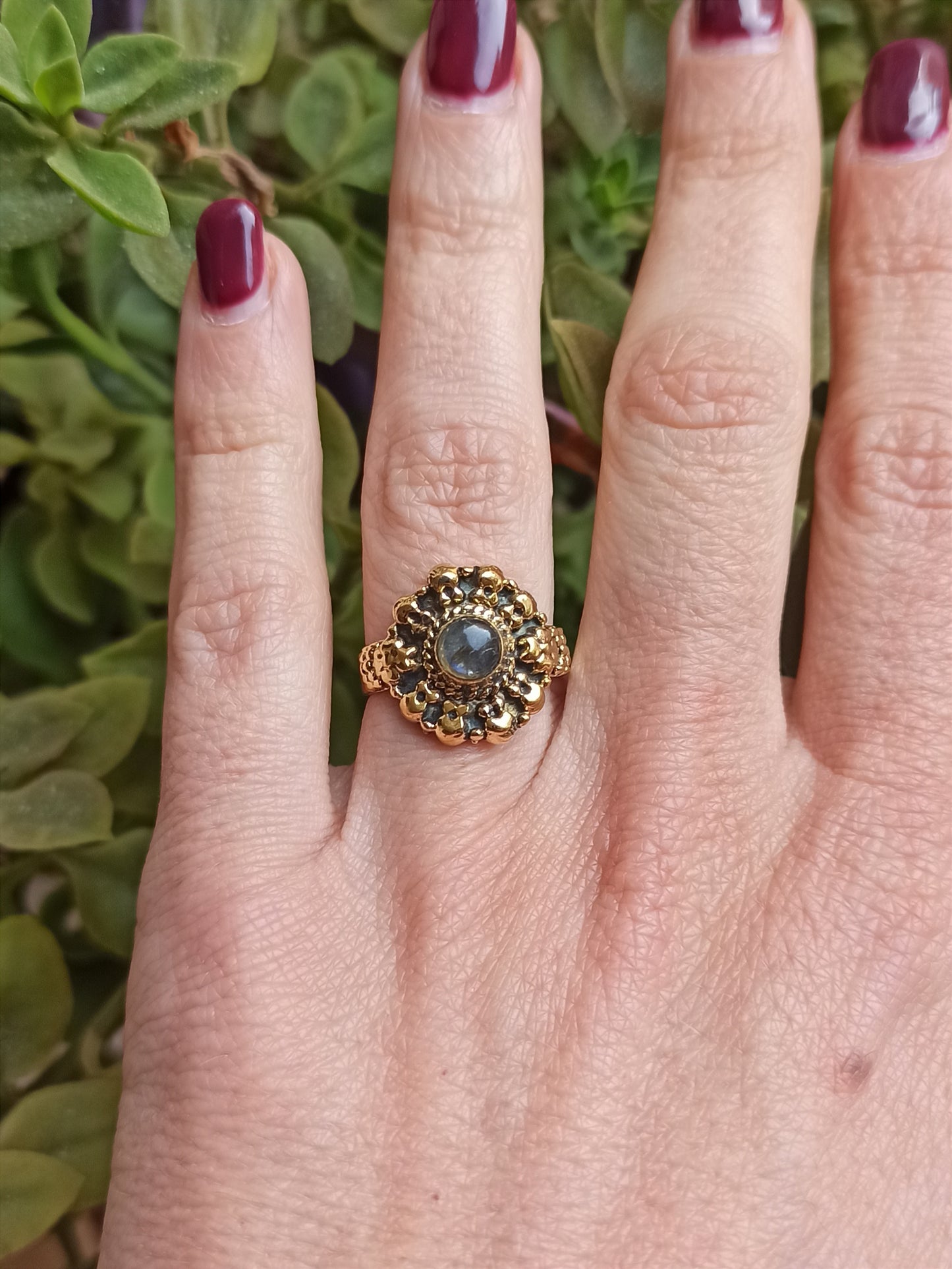 Rosette golden boho ring