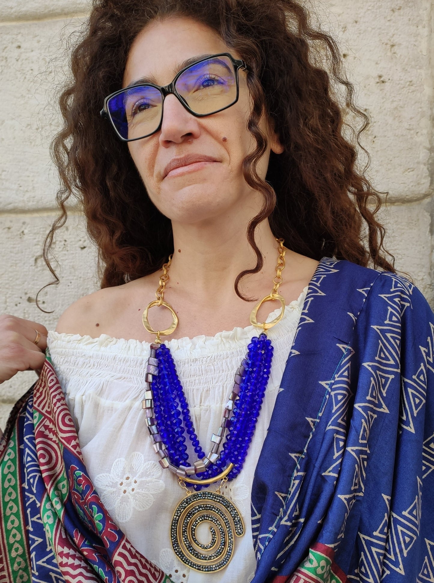 Collana pendente blu