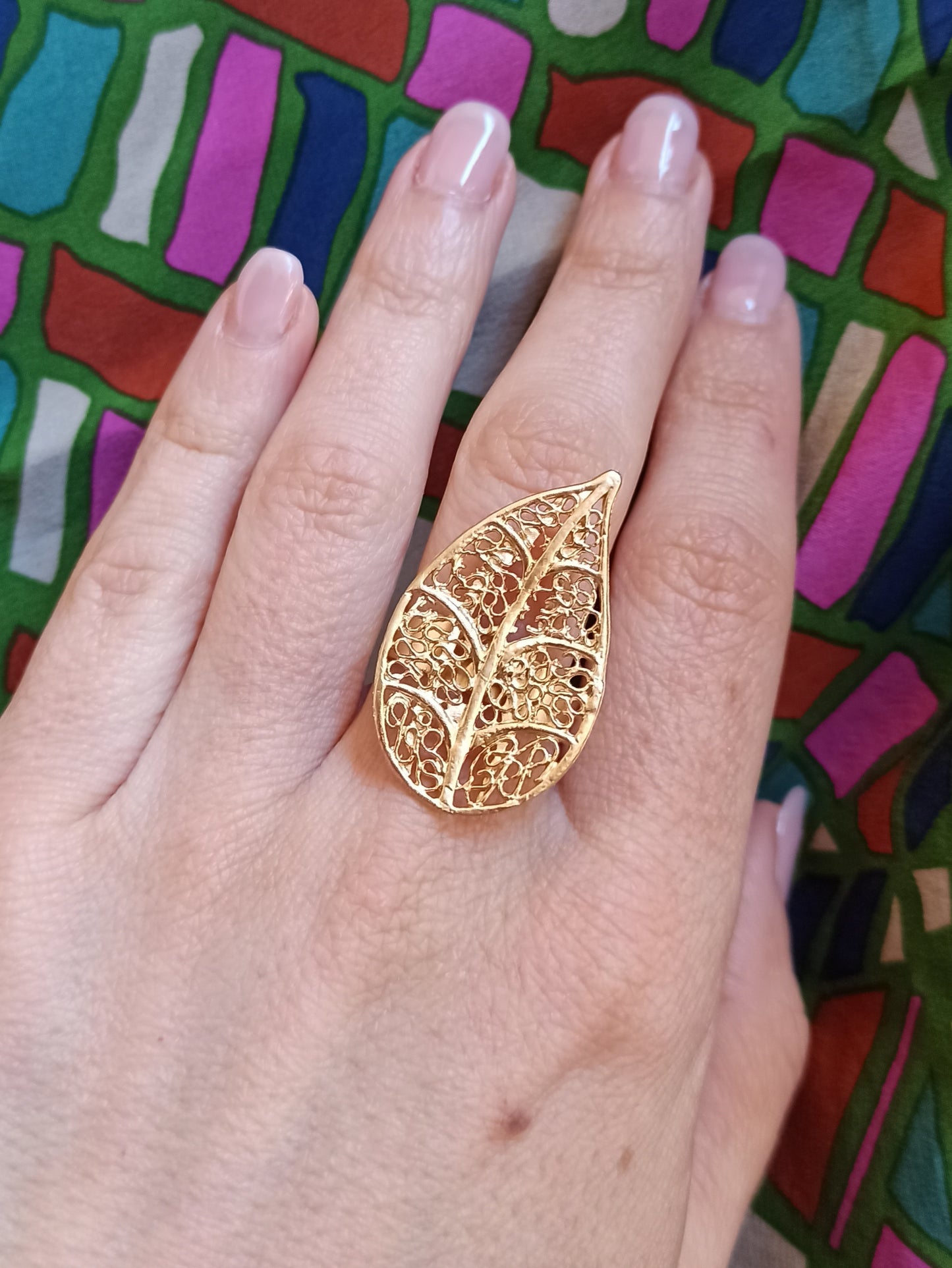 Golden perforated leaf ring