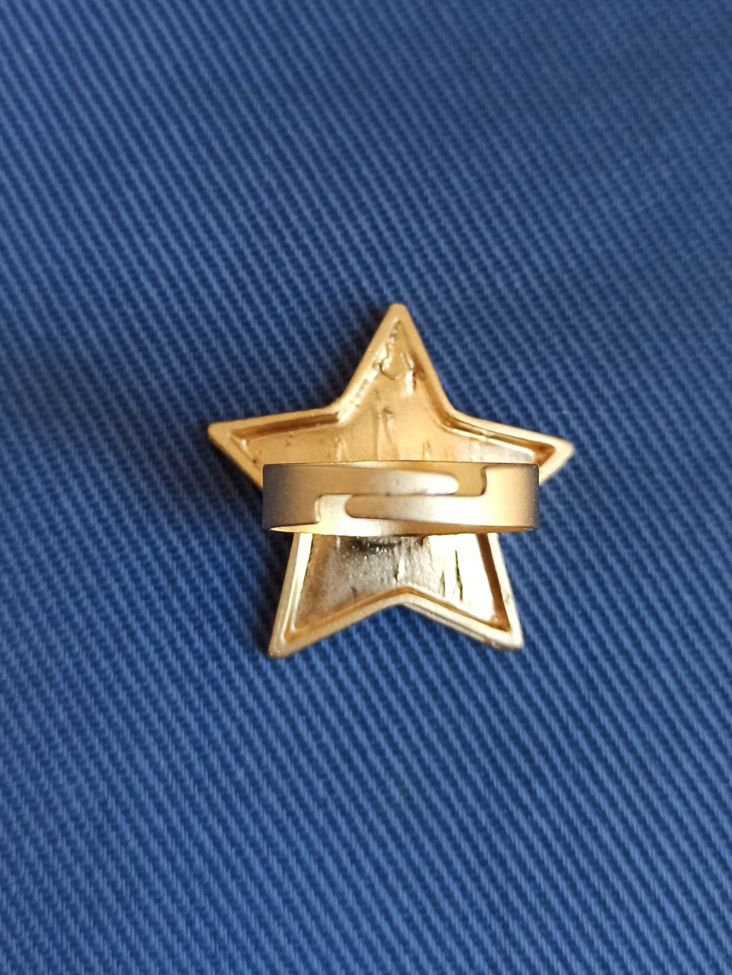 Golden star ring