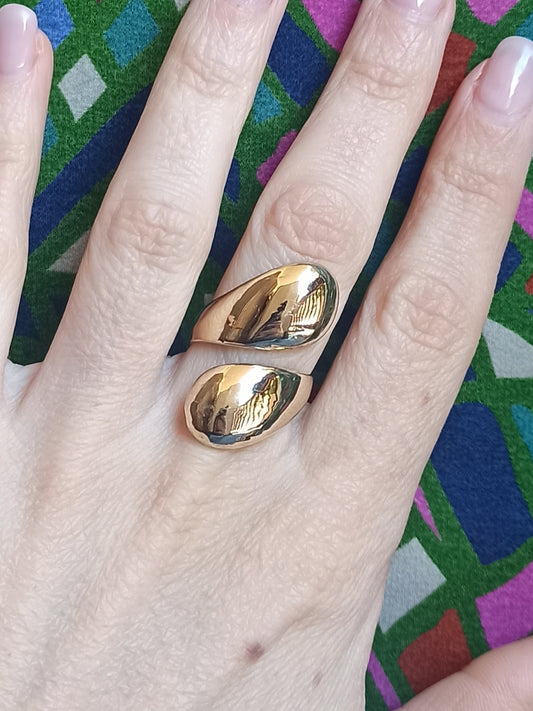 Zwei Tropfen goldener Boho-Ring