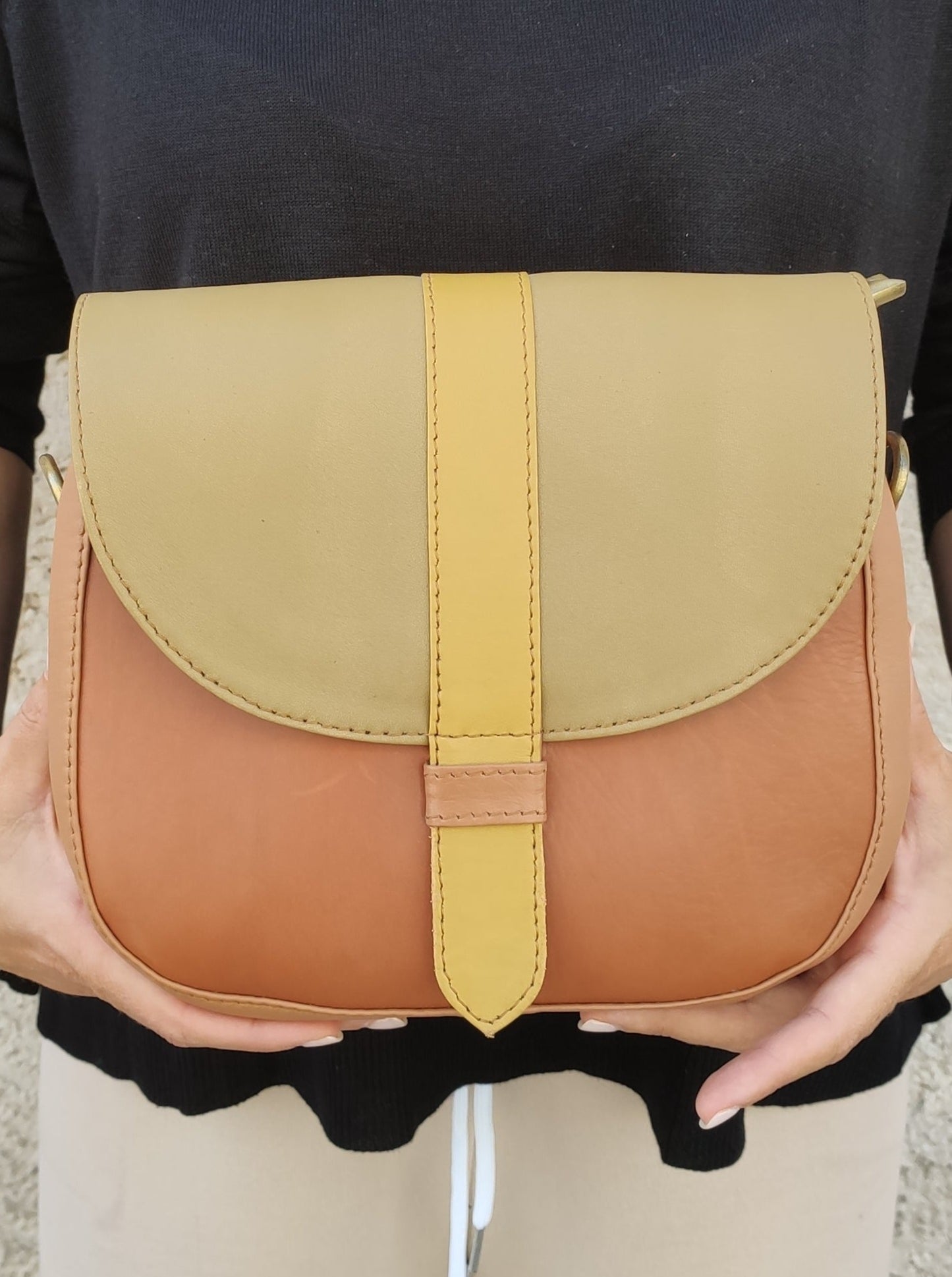 Beige boho leather shoulder bag