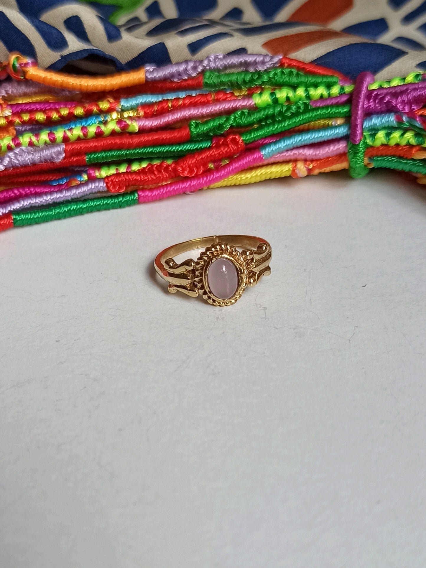 Ovaler goldener Boho-Ring