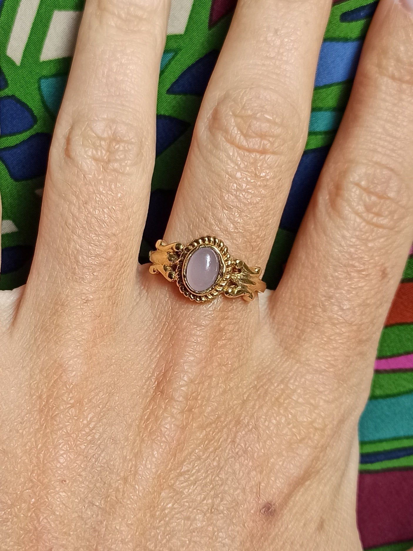 Ovaler goldener Boho-Ring