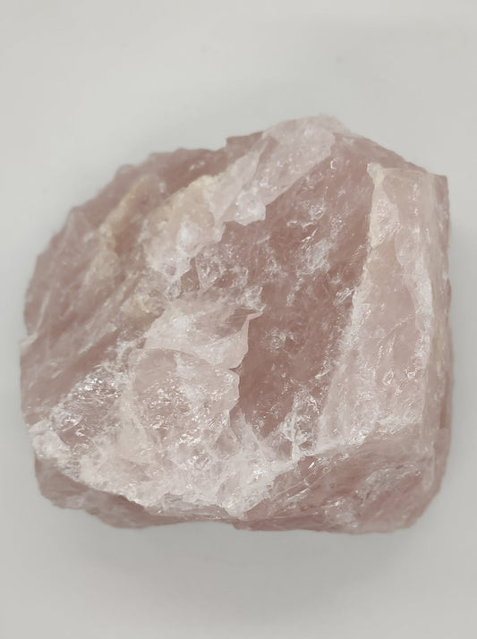Raw rose quartz stone