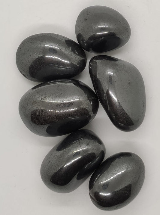 Single mineral tumbled hard stone hematite