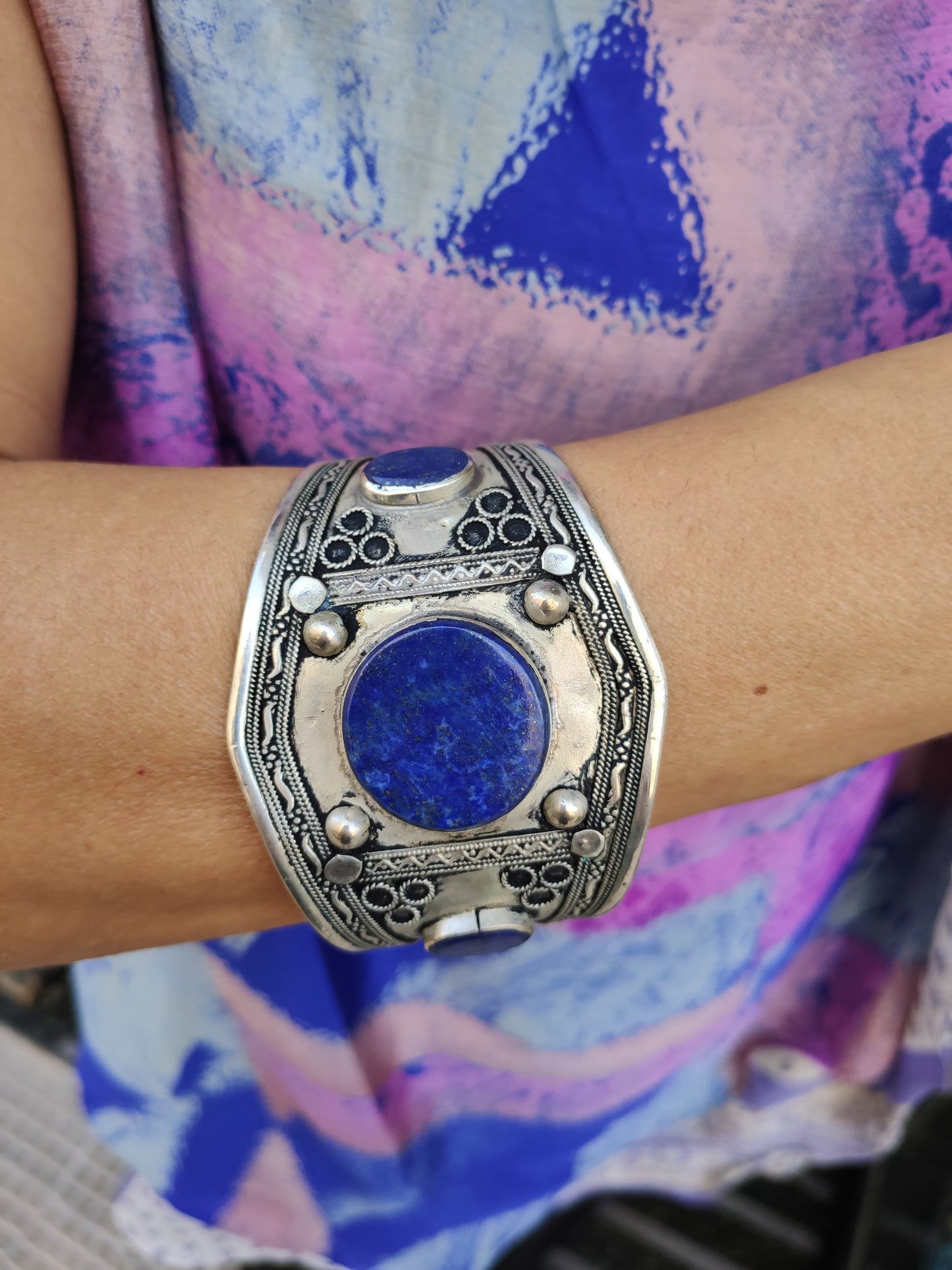 Antikes offenes Sklavenarmband aus Lapislazuli im Vintage-Stil