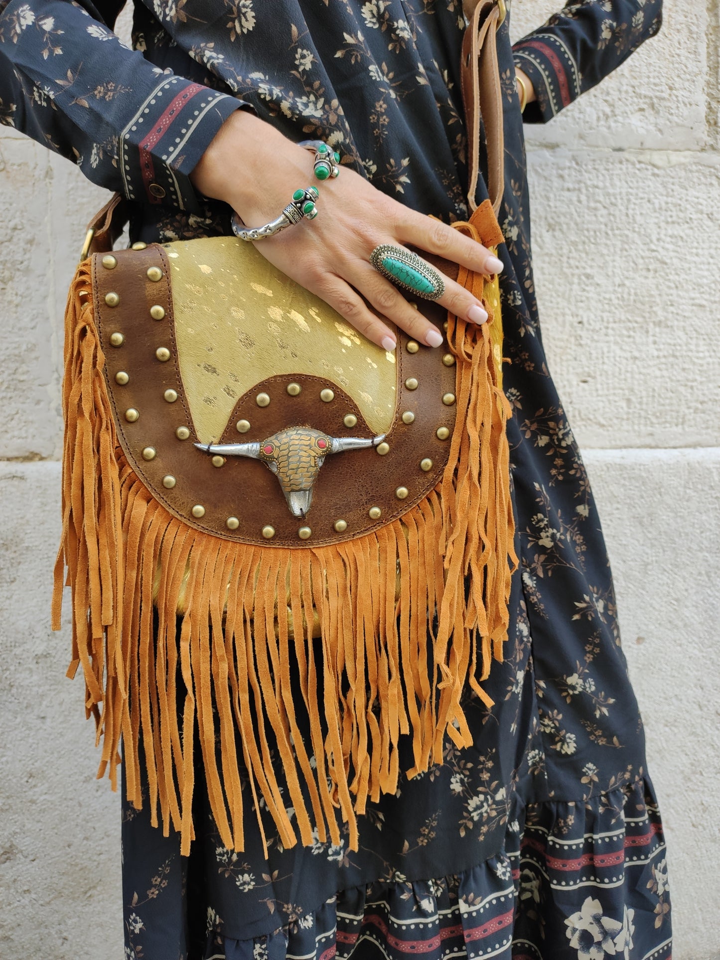 Brown leather shoulder bag with fringes cowgirl boho super outfit