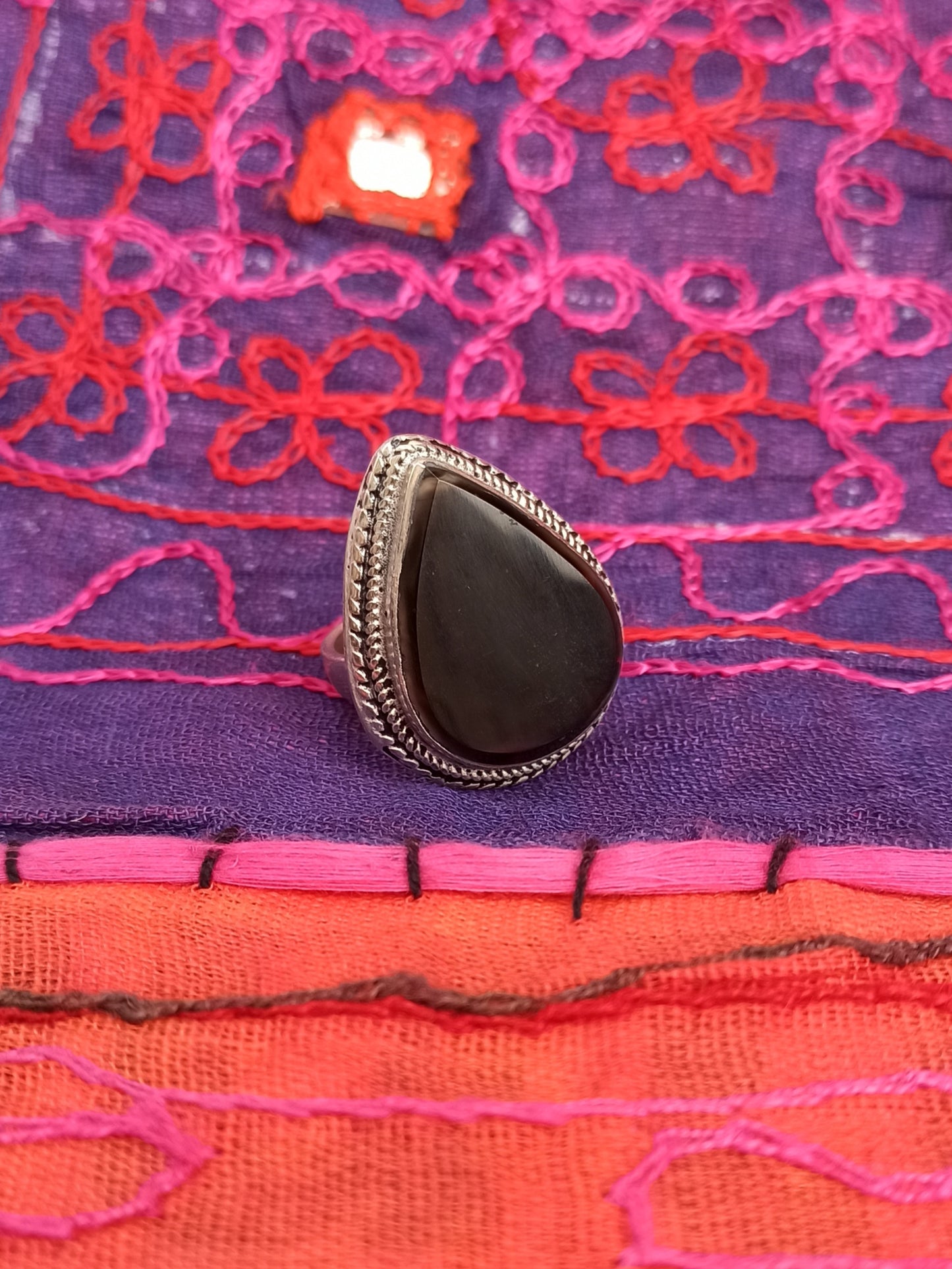 Antique vintage black onyx ring