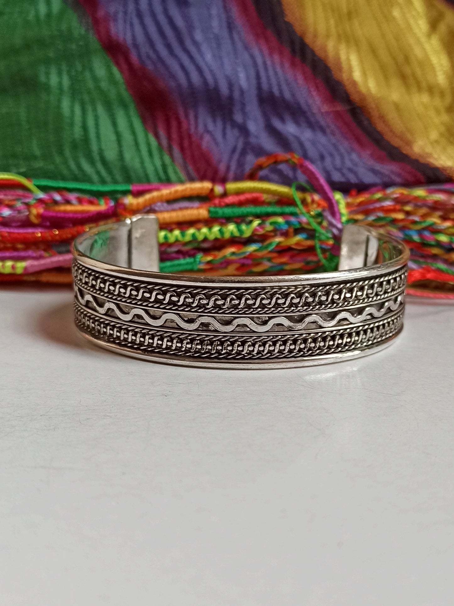 Thin silver wave bangle bracelet