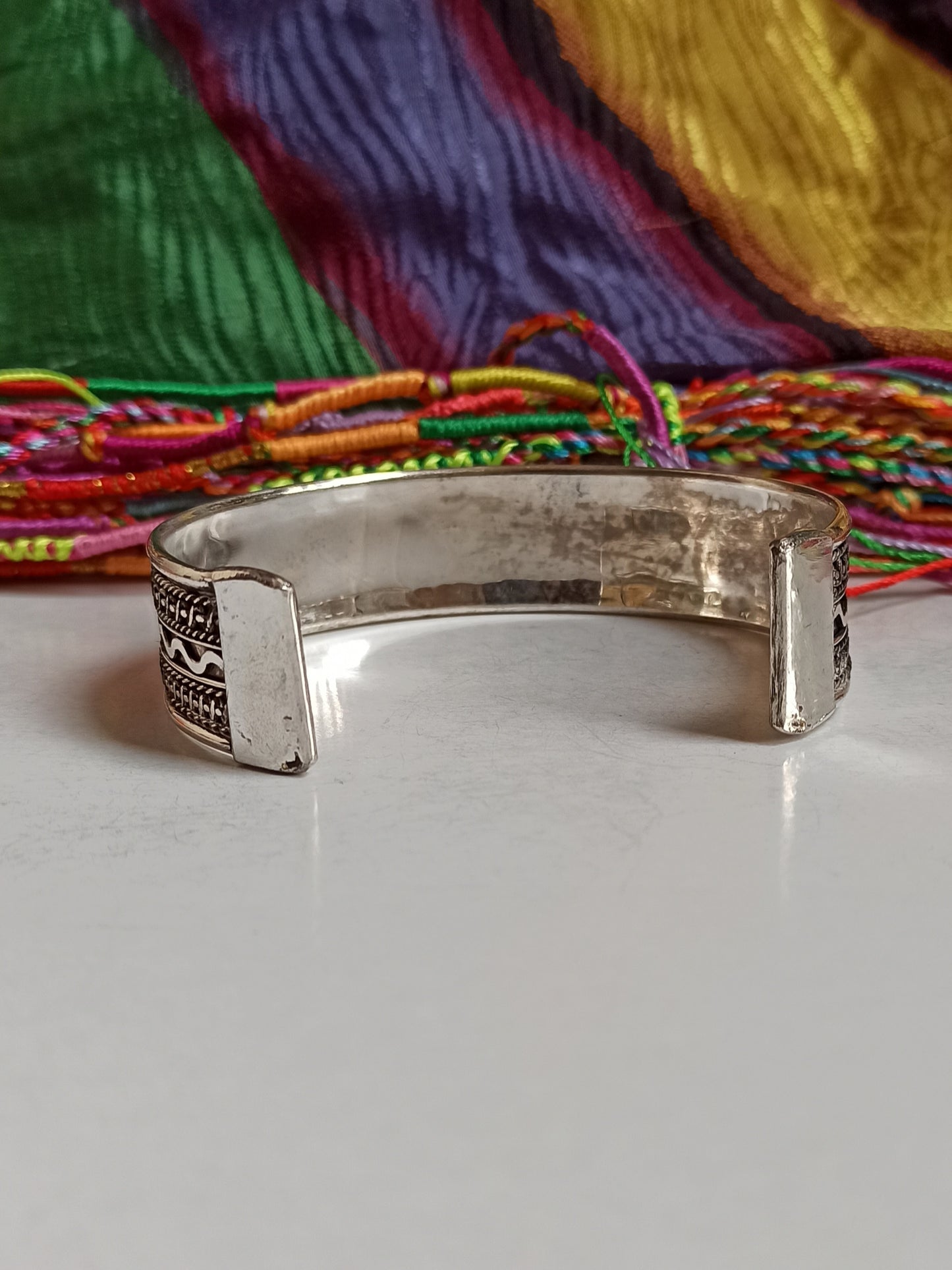 Thin silver wave bangle bracelet