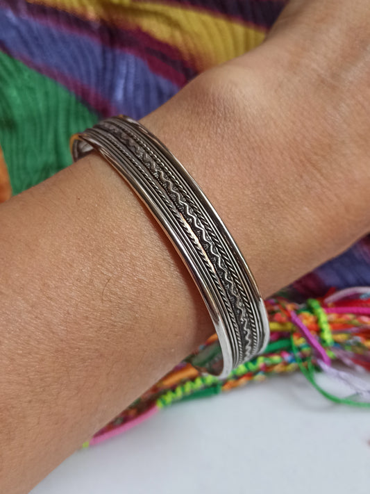 1cm silver wave bangle bracelet