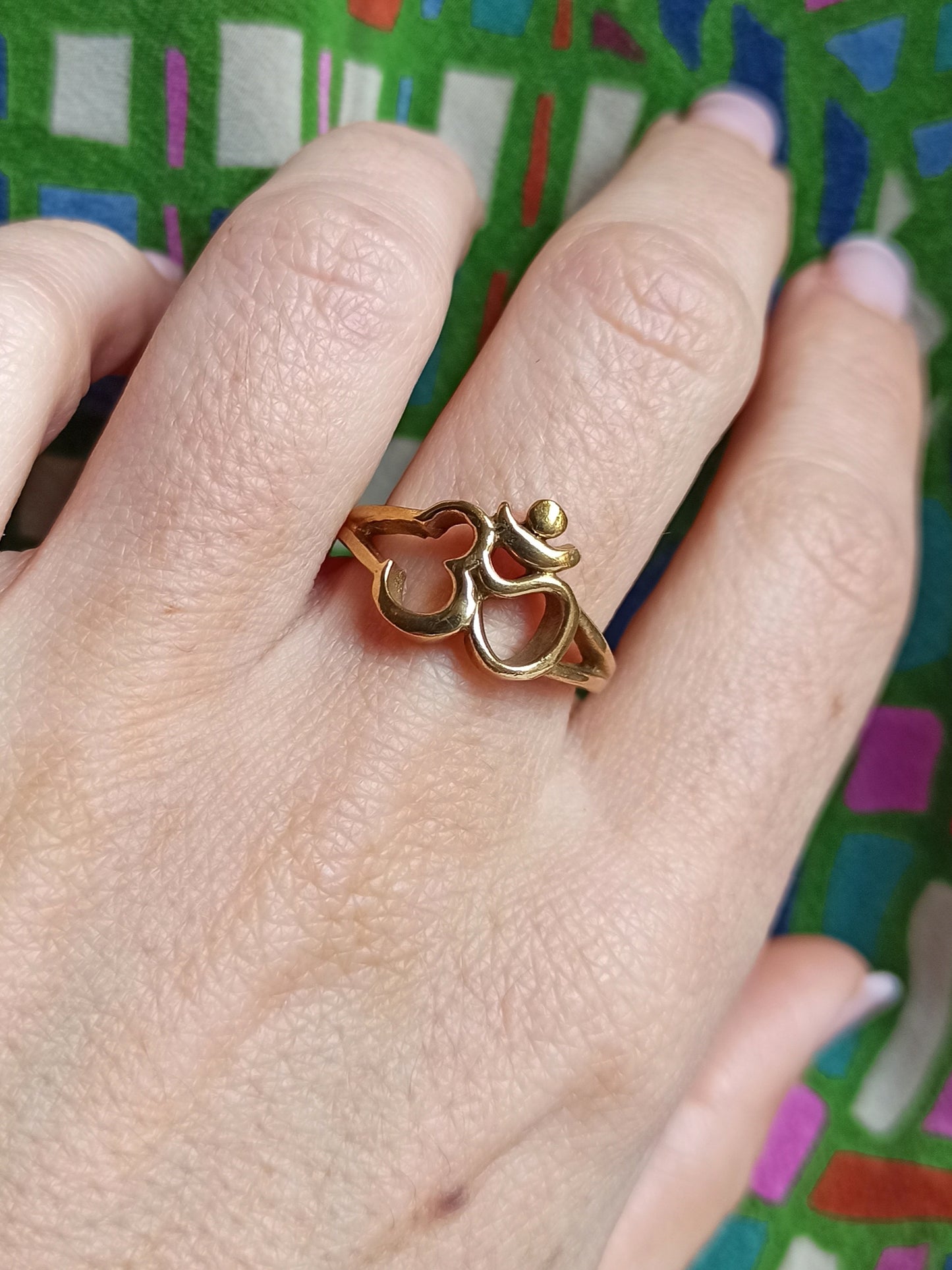 Golden ohm hom om boho ring