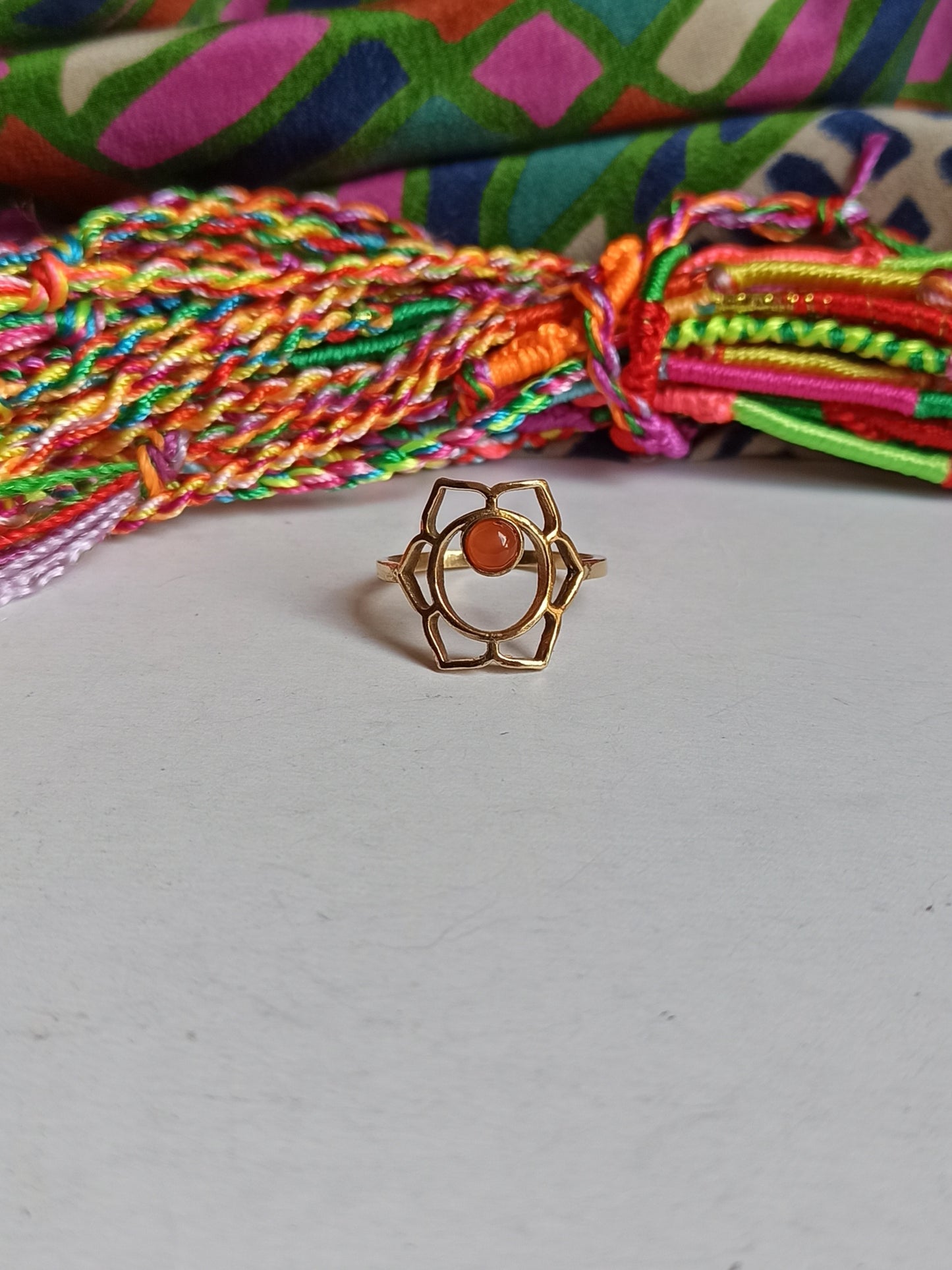 Anello boho dorato secondo chakra sacrale Svadhisthana