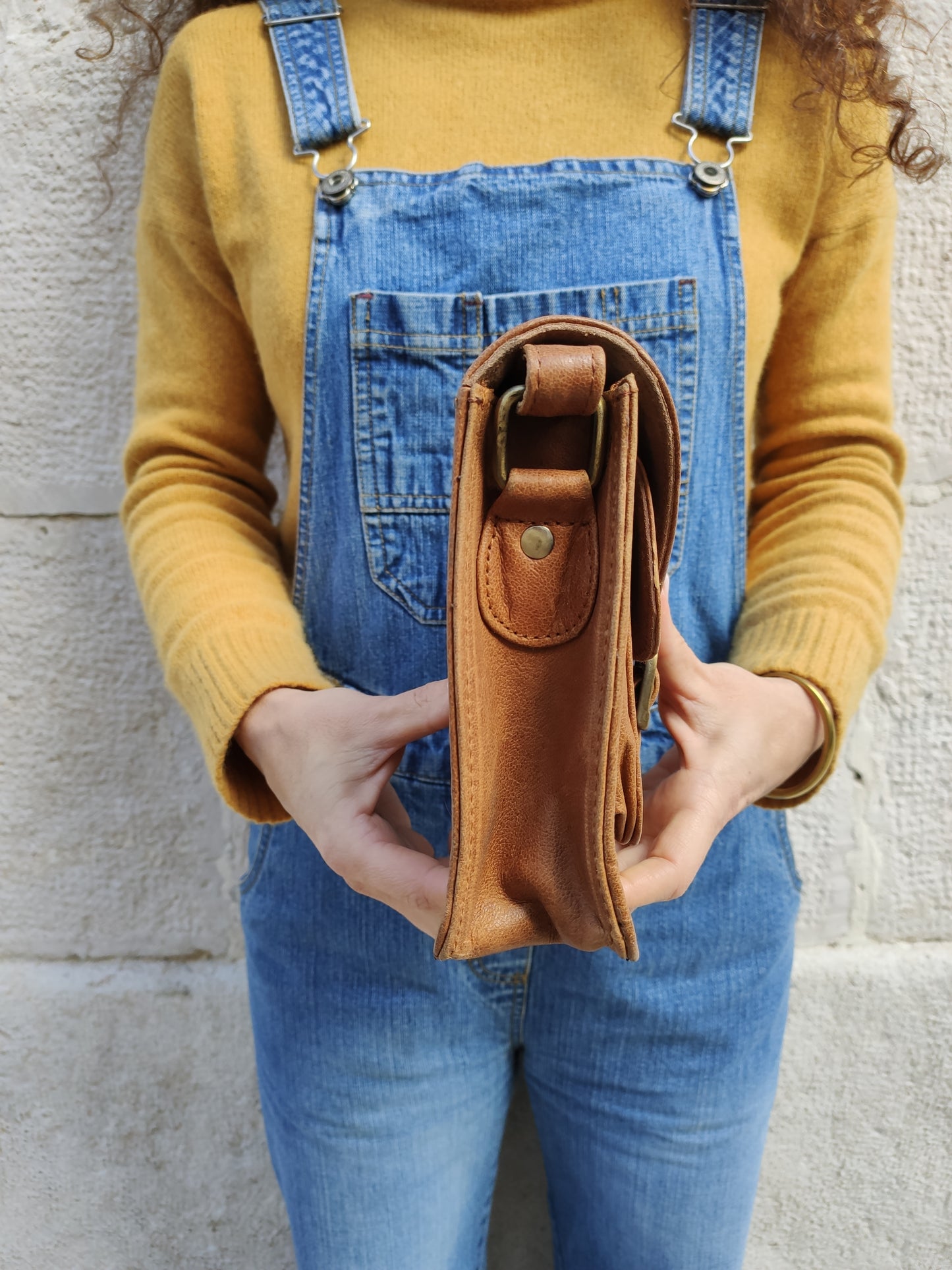 Leather bag