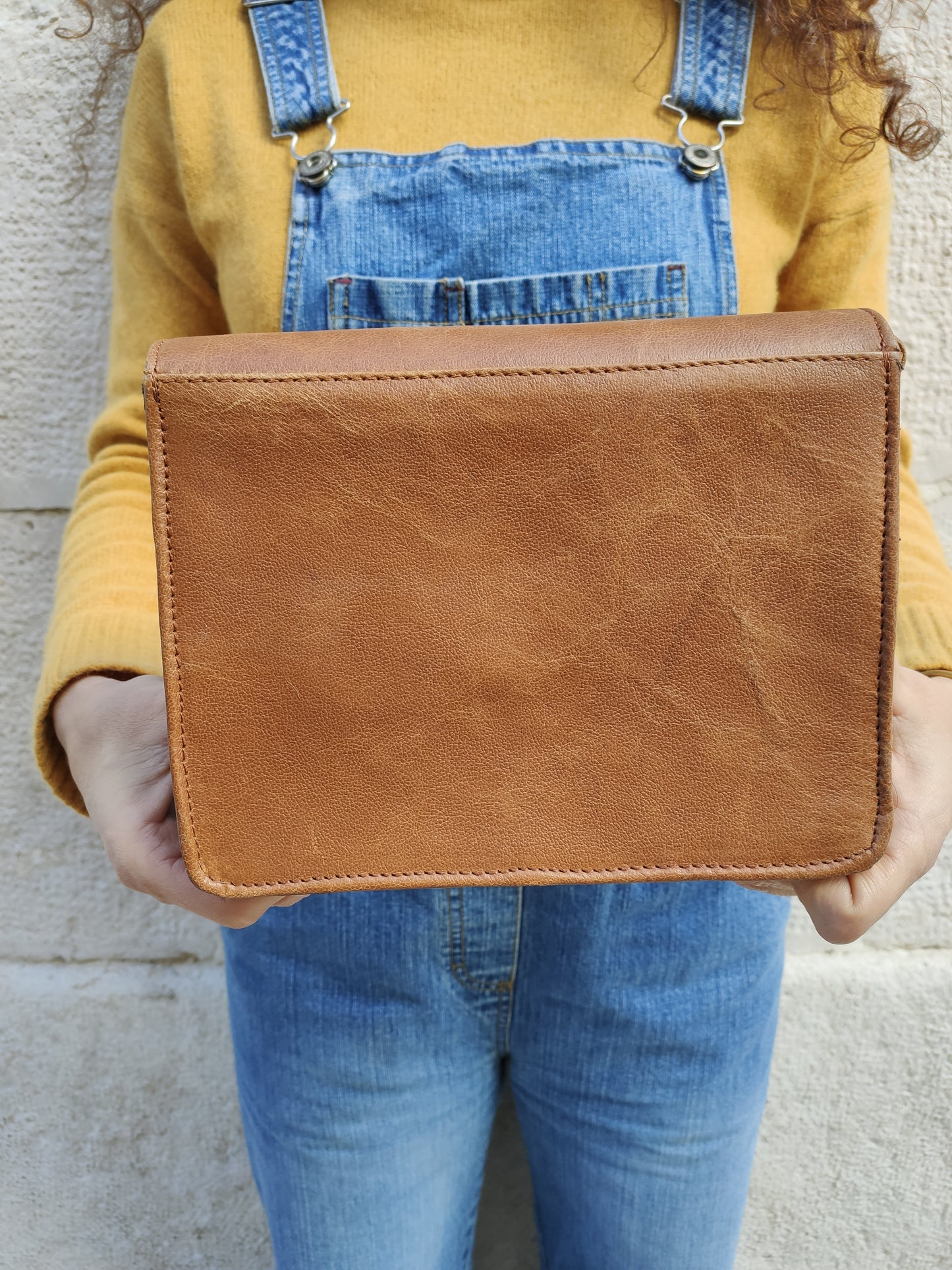 Leather bag