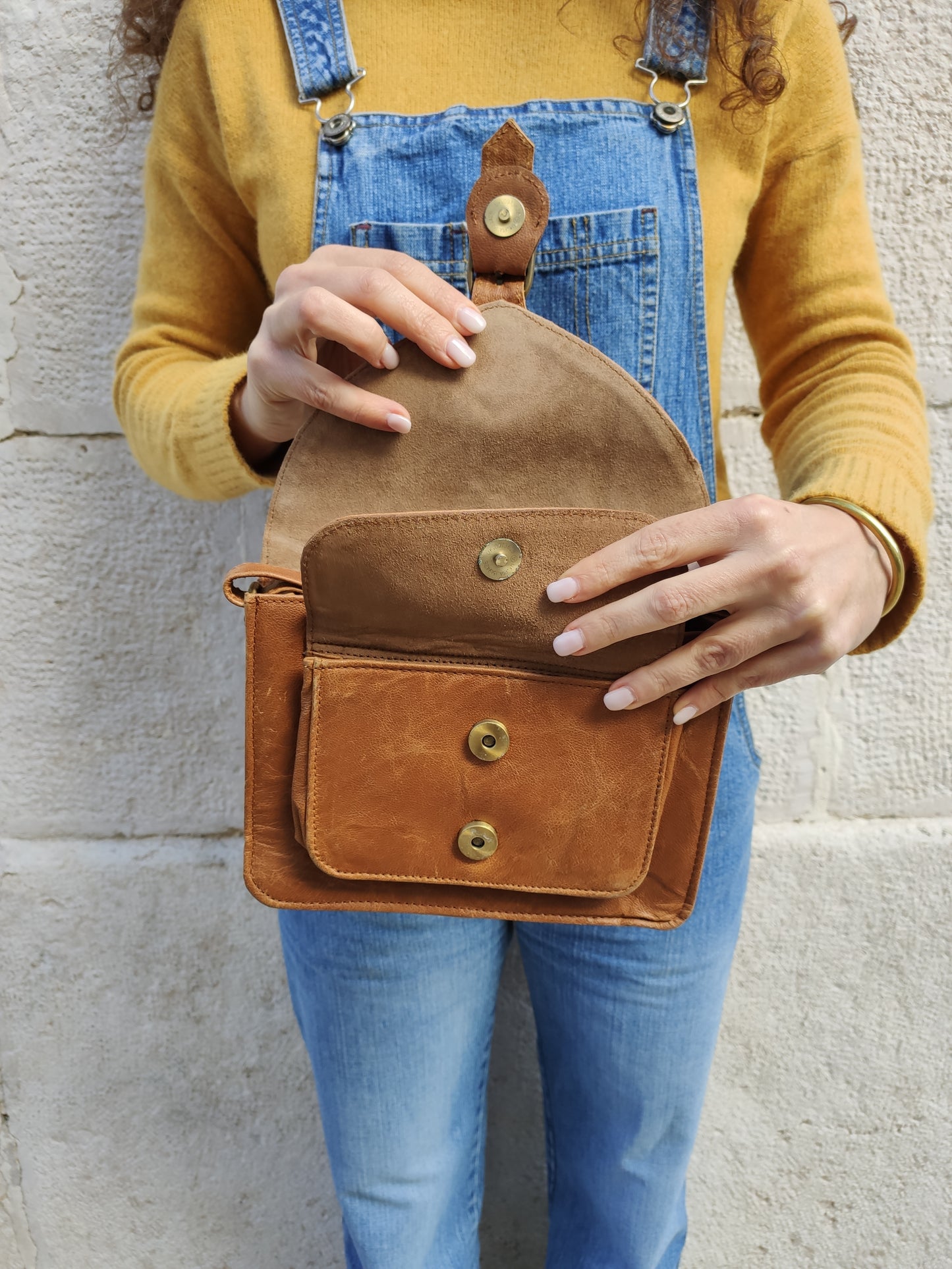 Leather bag