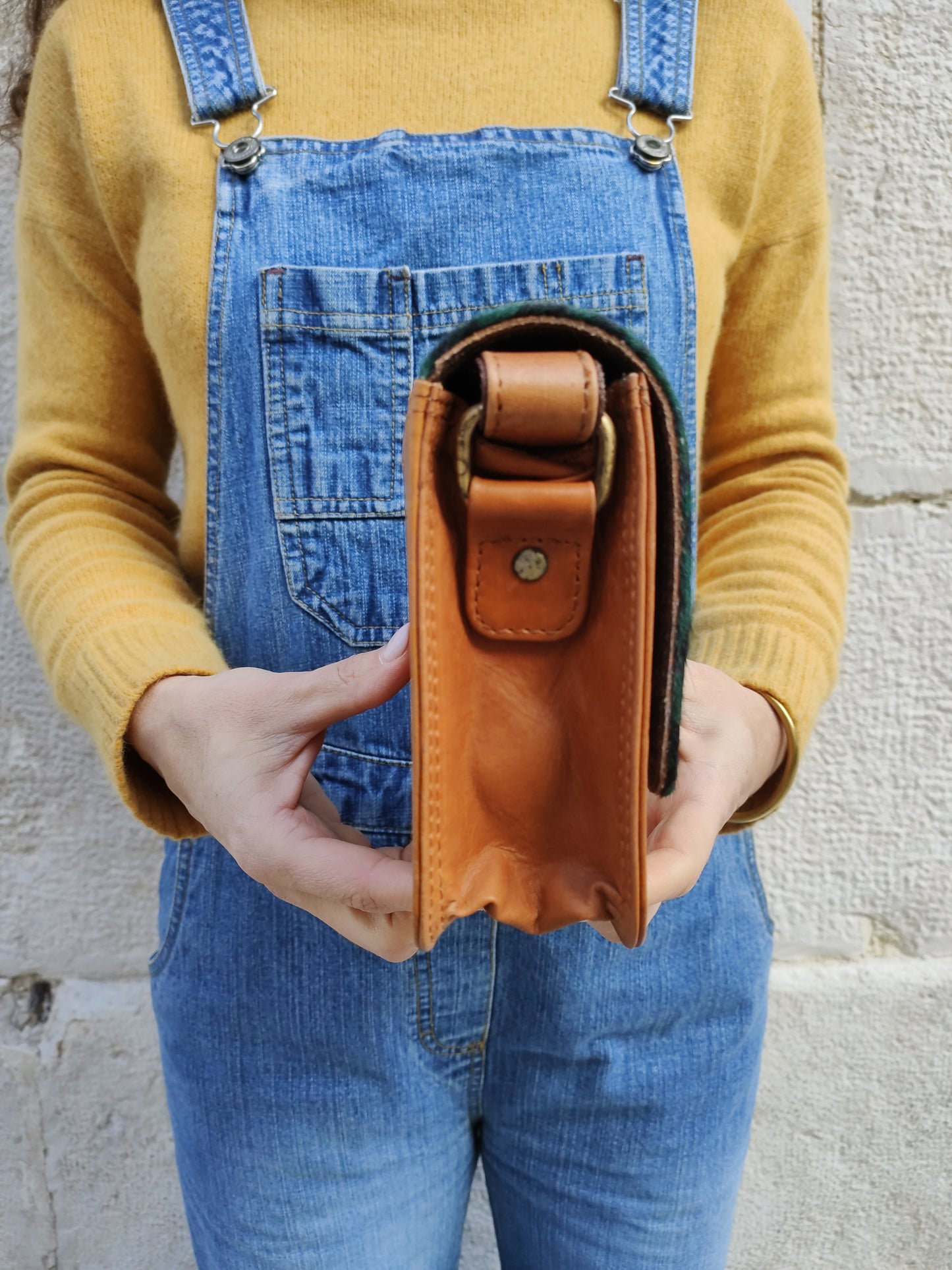 Leather bag