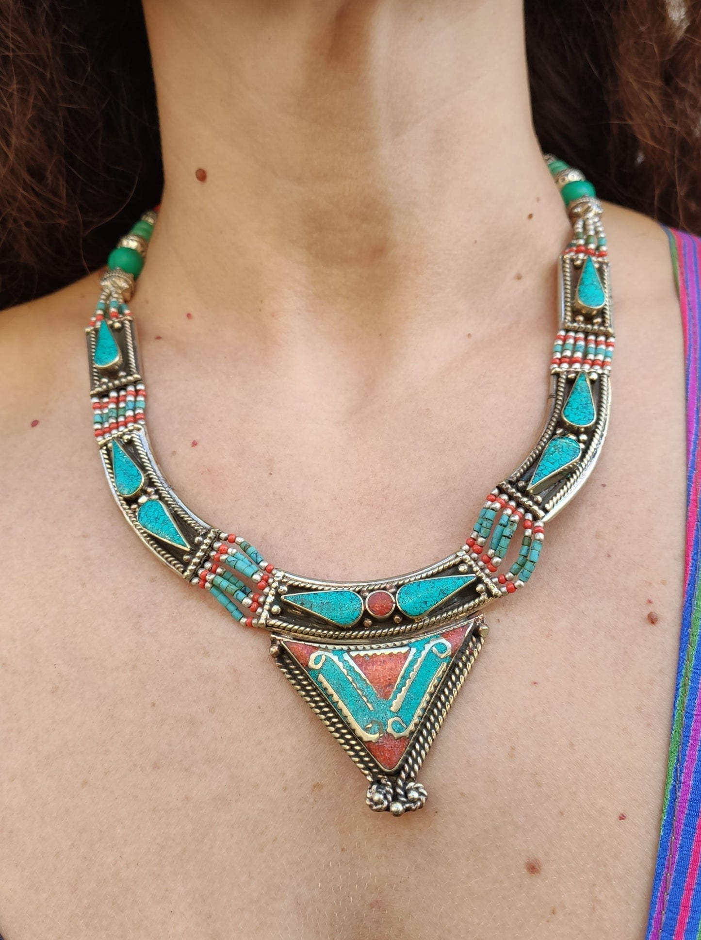 Vintage Nepalese metal stone necklace from the 70s