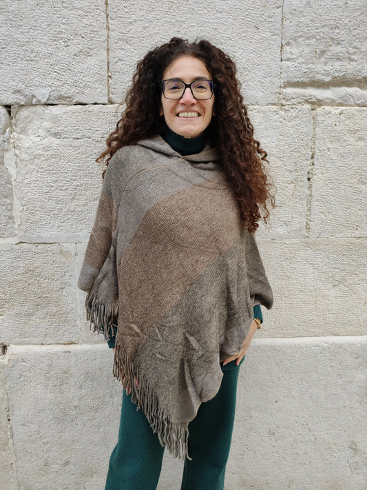 Poncho-Schal-Umhang