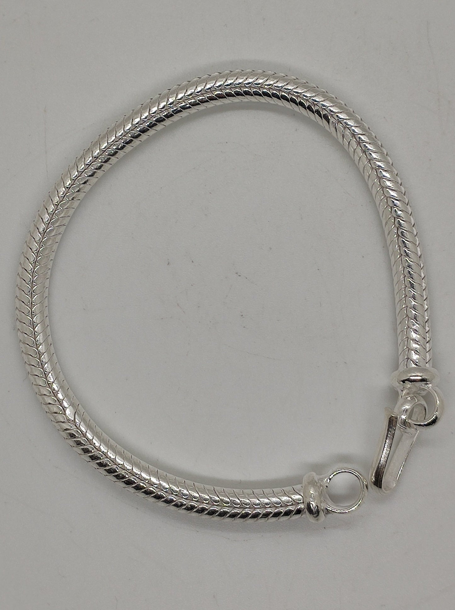 Men's rat tail snake bracelet in 700 silver S1